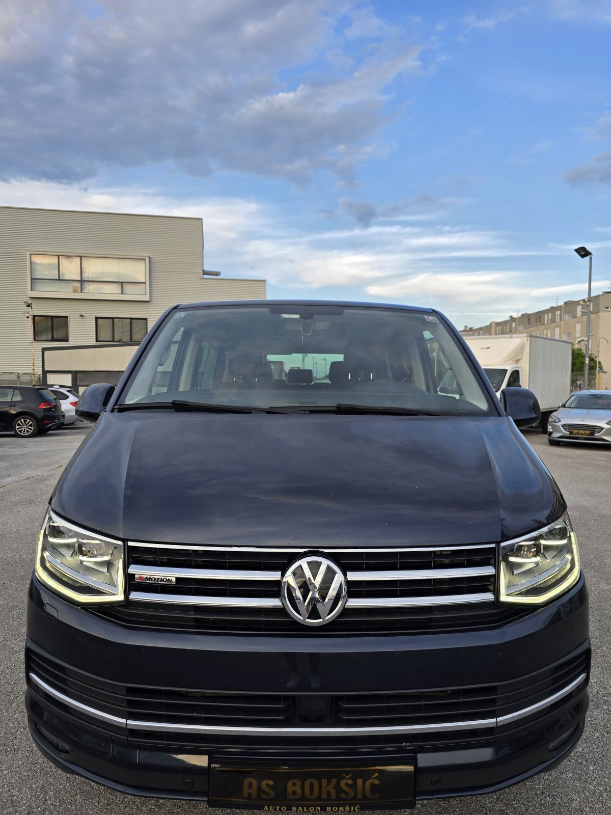 VW MULTIVAN 2.0 TDI DSG 4MOTION HIGHLINE * FULL OPREMA*ODLIČNO STANJE, fotografija 8