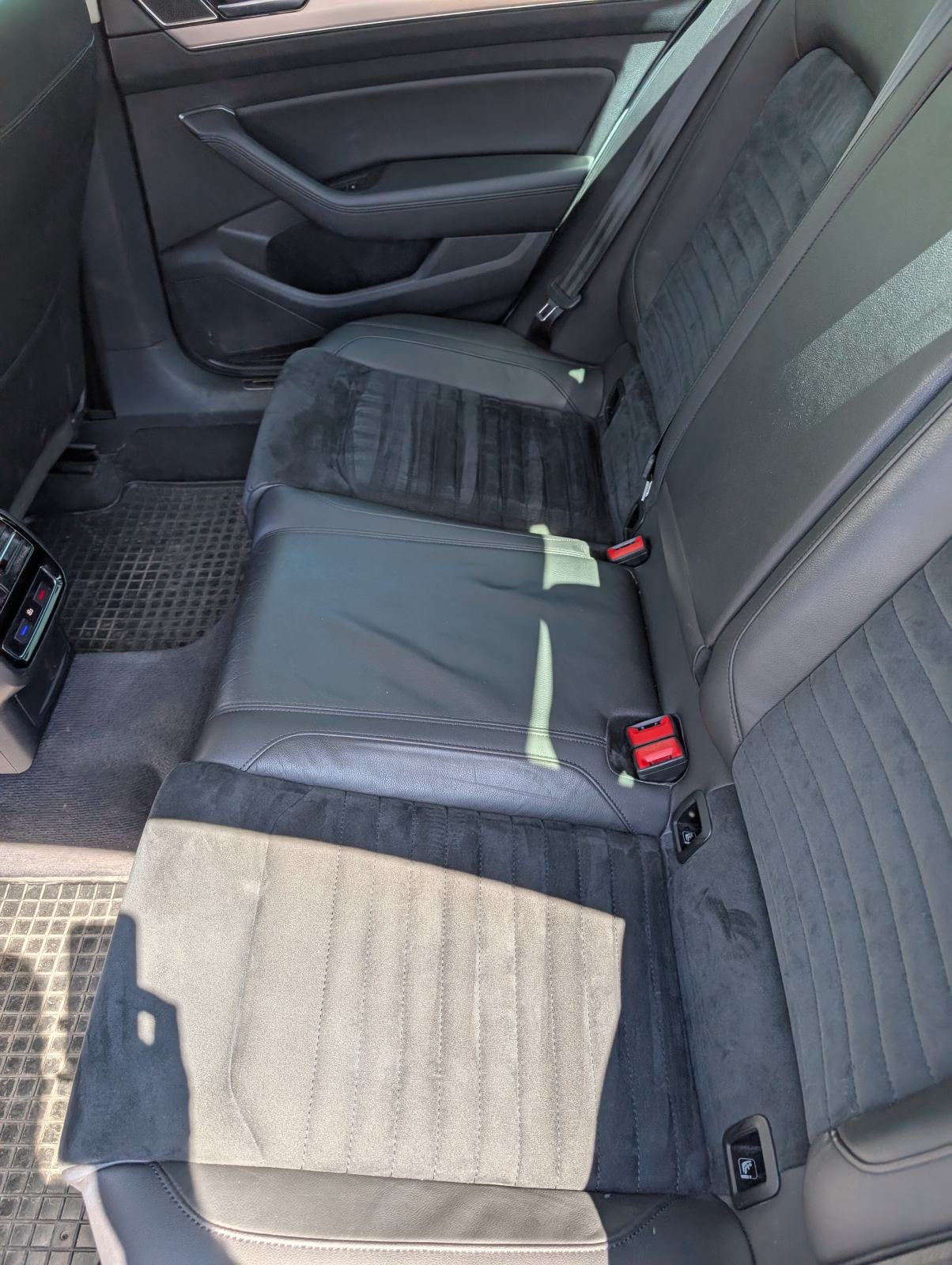 VW Passat 1.4 TSI ACT DSG Highline, u odličnom stanju, reg. 05/2027, fotografija 14