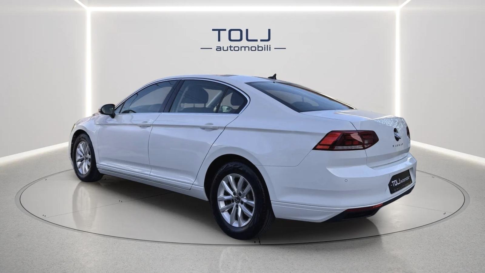 VW PASSAT 1,5 TSI *60.650KM* *PDV* *1.VL* *HR AUTO* *SERVISNA*, fotografija 3