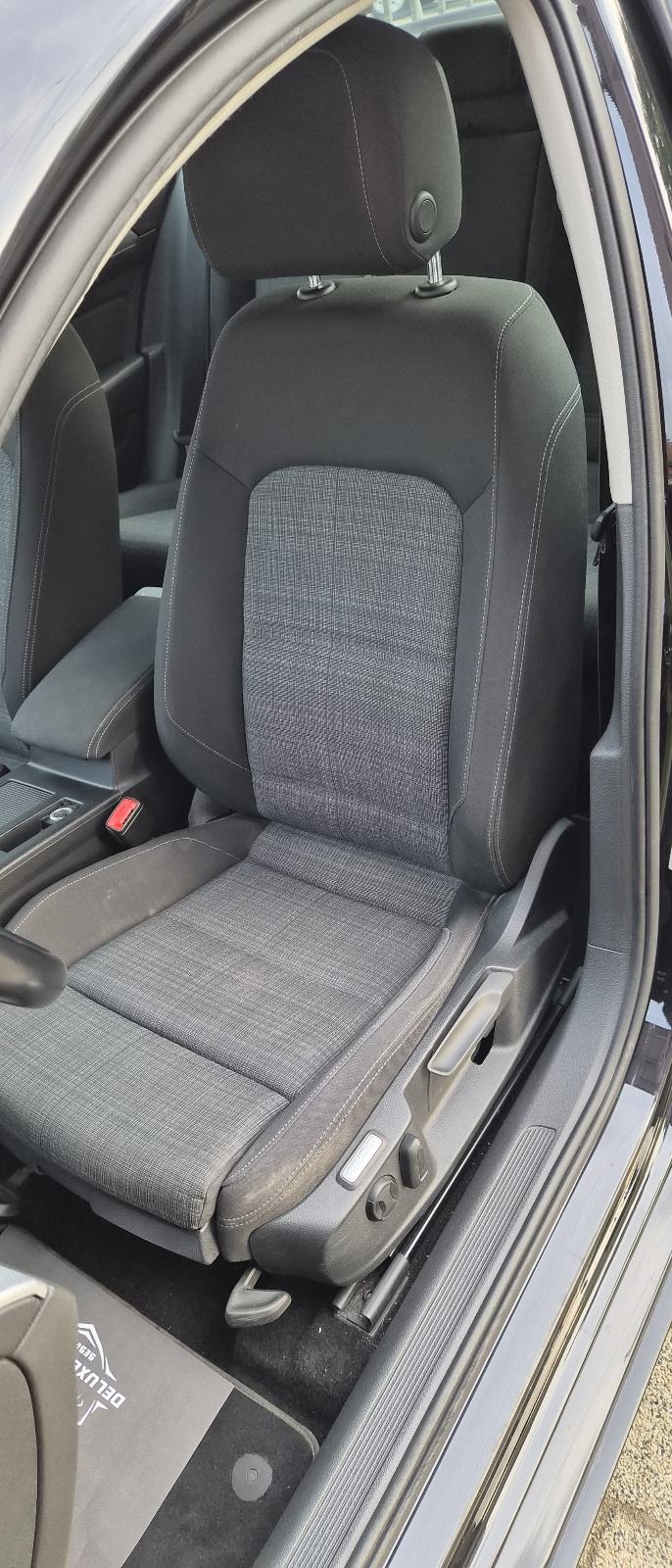 VW Passat 1,5 TSI DSG HR VOZILO KAO NOVO 1VLASNIK, fotografija 16
