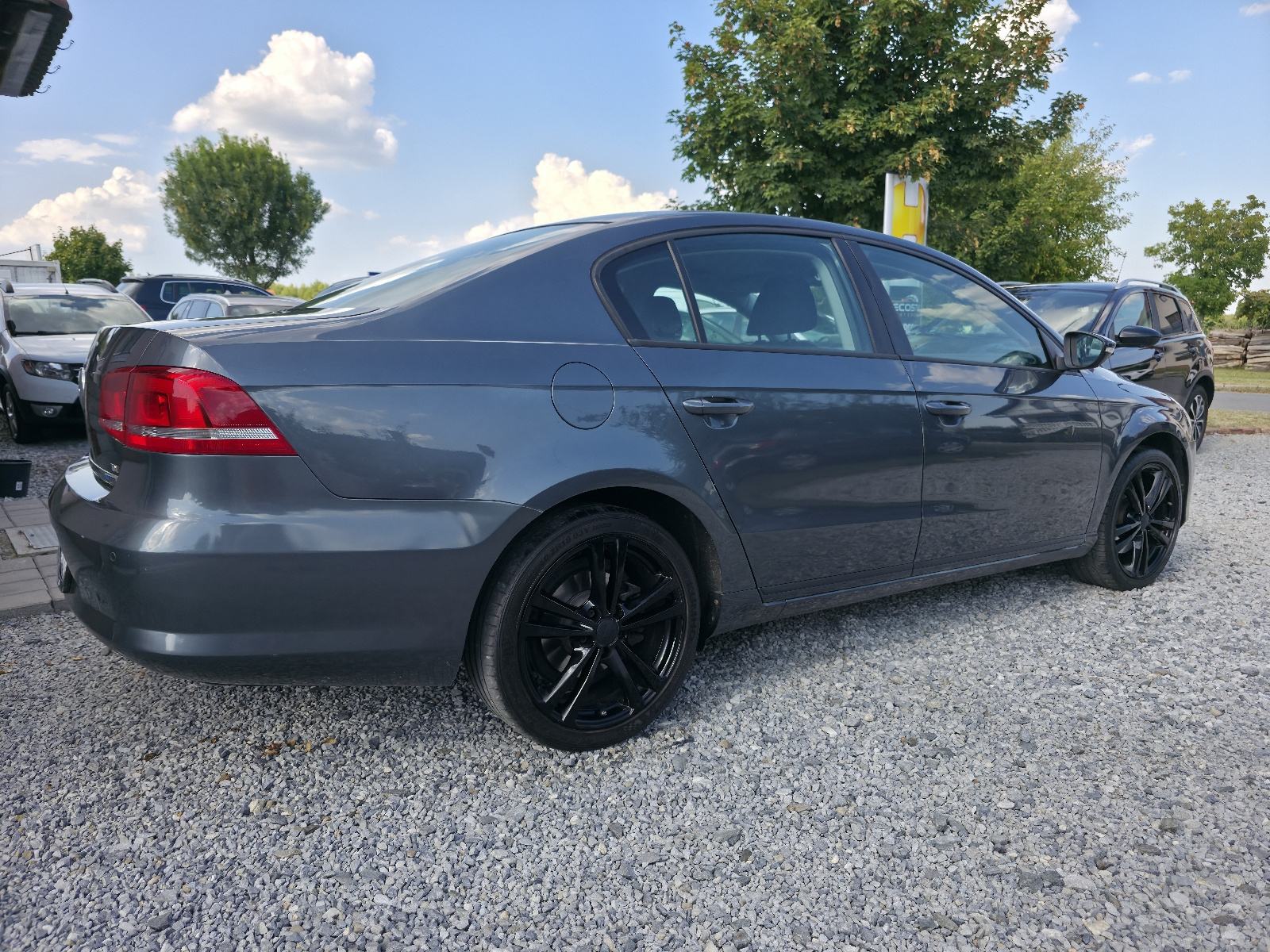 VW Passat 1.6 tdi 2011 . Reg 2/2027, fotografija 11