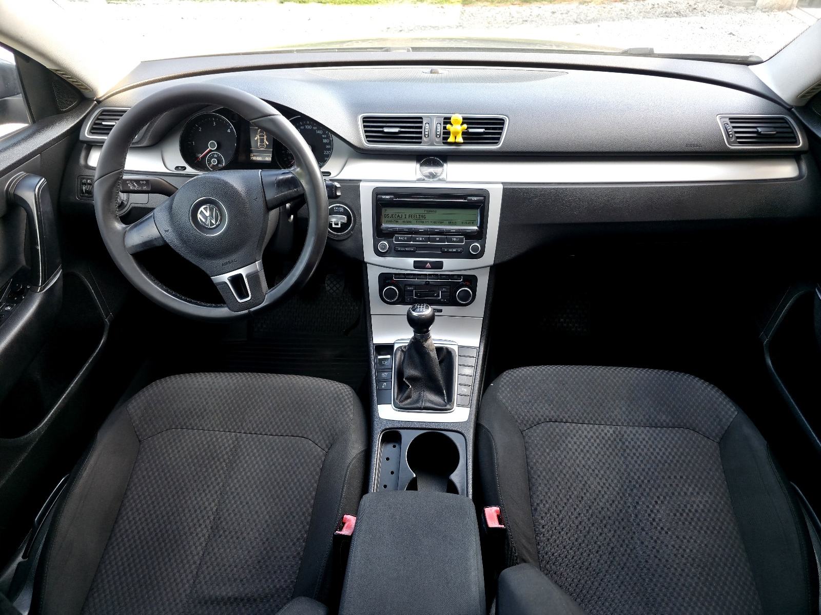 VW Passat 1.6 tdi 2011 . Reg 2/2027, fotografija 20