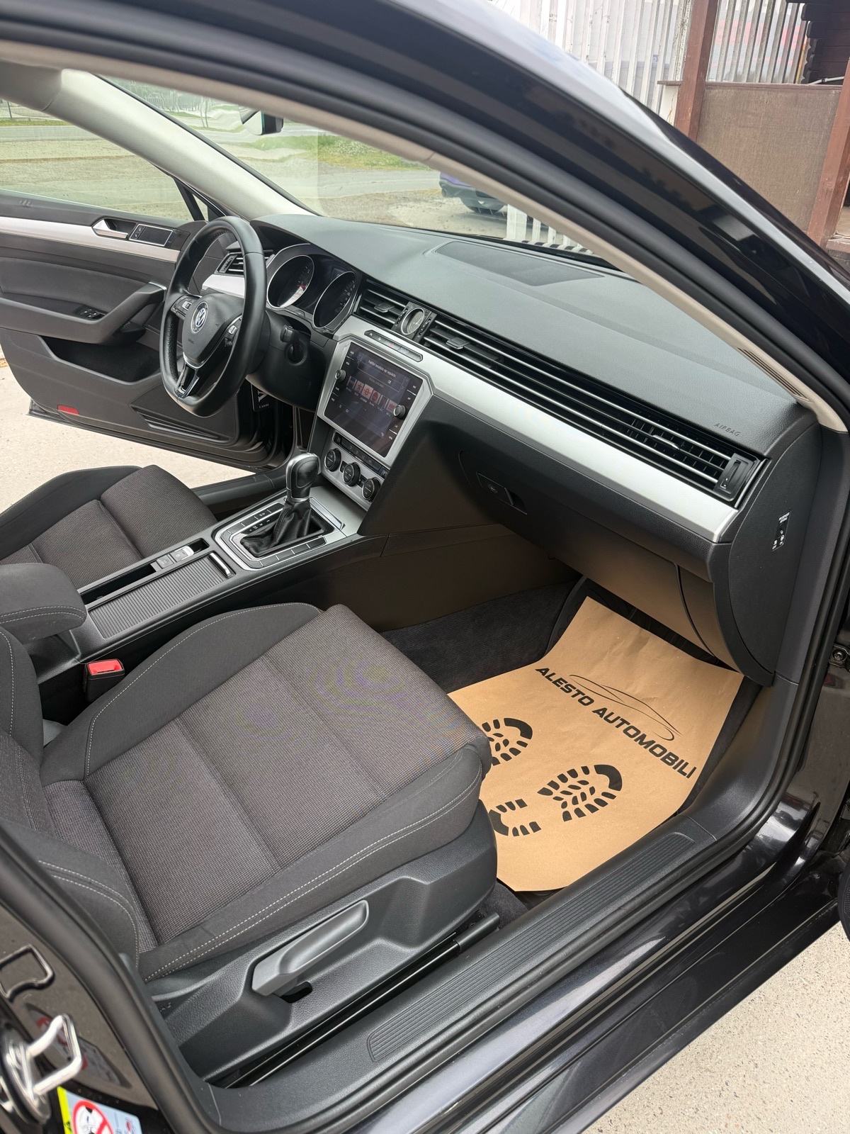 VW Passat 1,6 TDI DSG, fotografija 10
