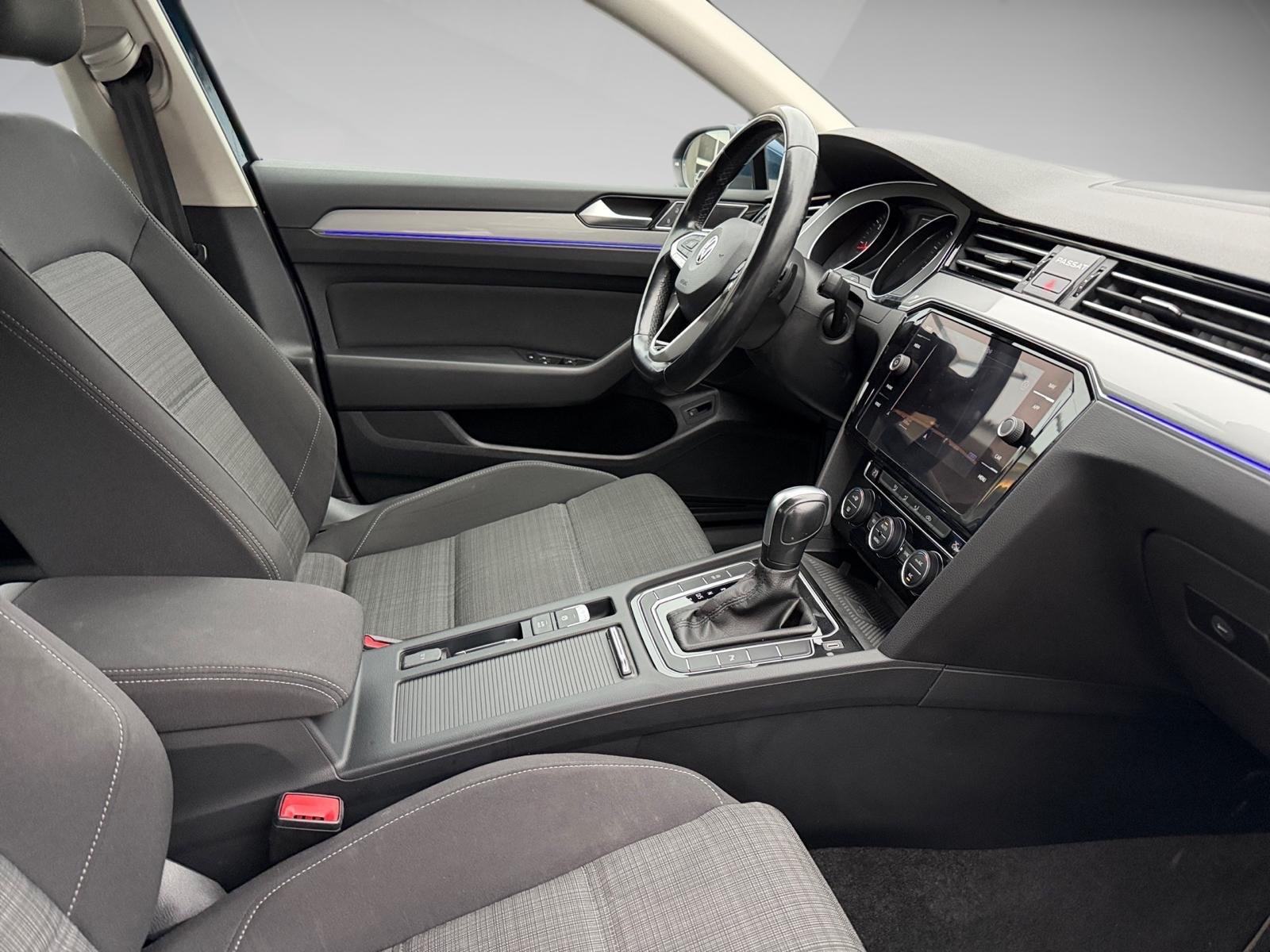 VW Passat 1,6 TDI DSG FULL LED MATRIX AMBIENTE LED, fotografija 16