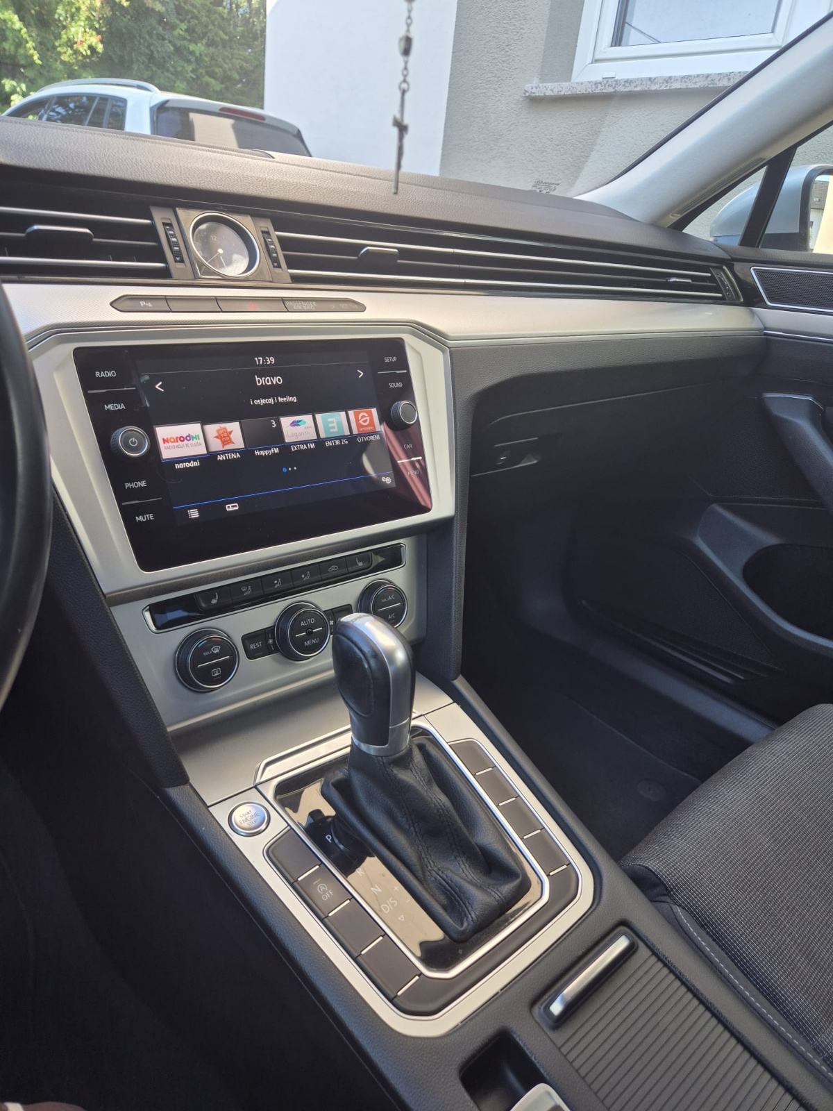 VW Passat 1,6 TDI automatik, fotografija 5