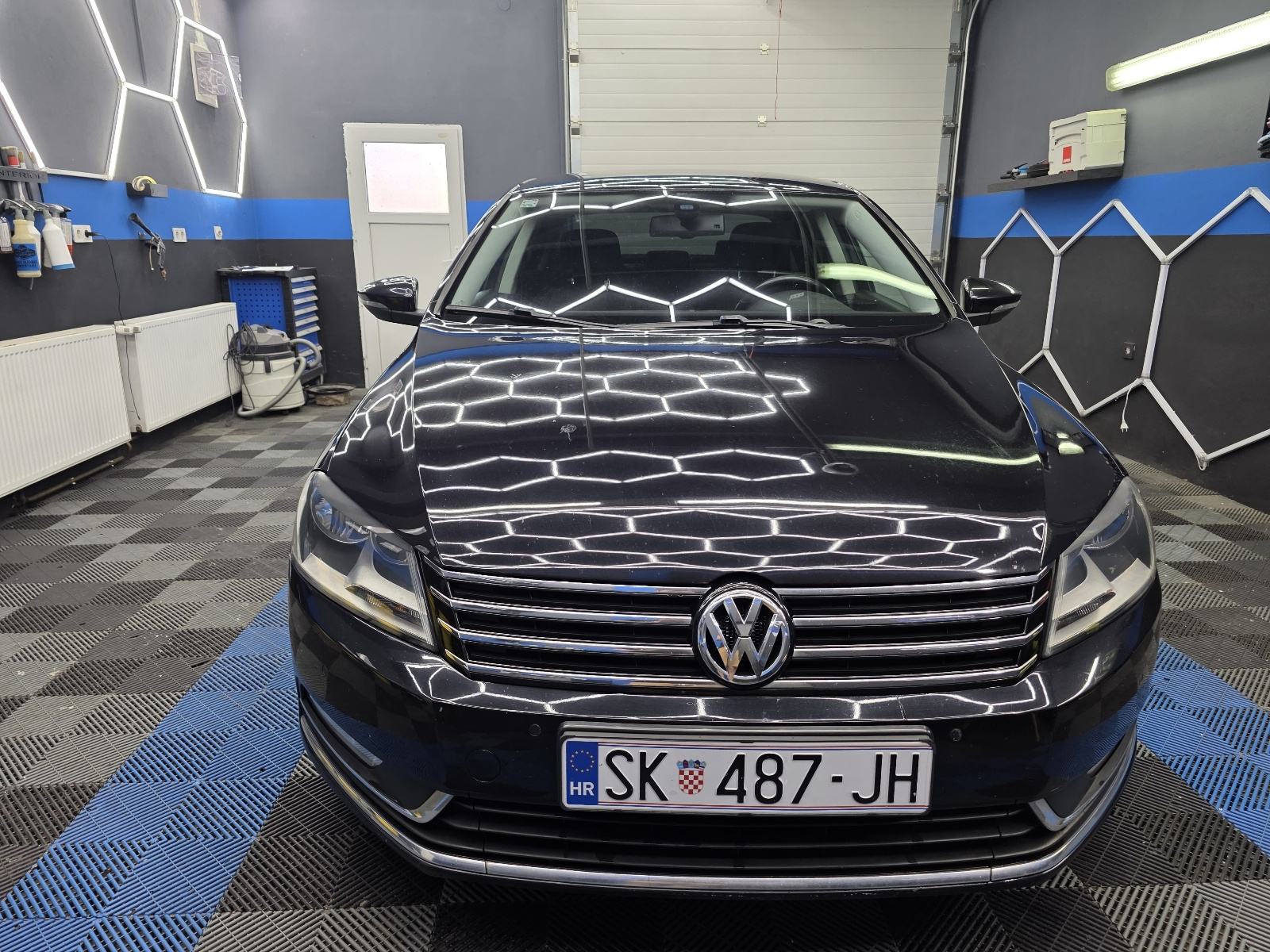 VW Passat 1,6 TDI BMT COMFORTLINE 2012.g, fotografija 2