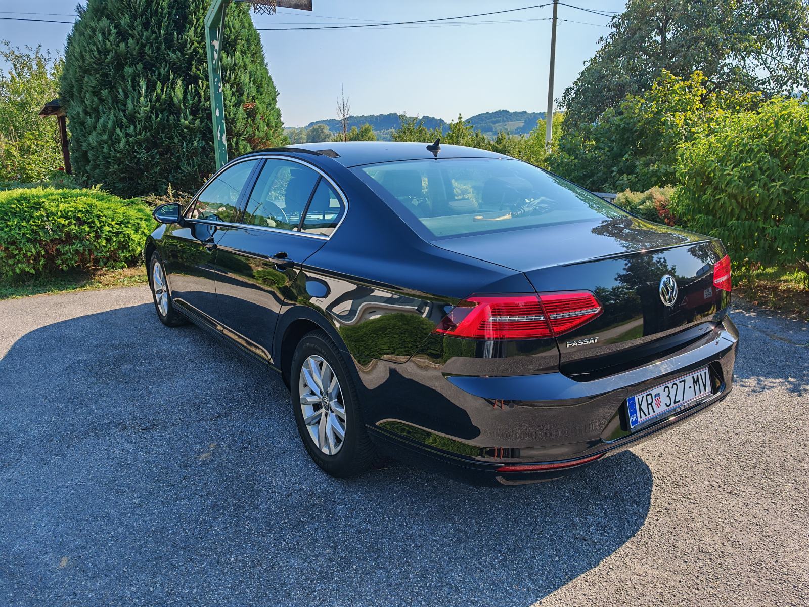 VW Passat 1,6 TDI BMT DSG automatik, MATRIX LED, fotografija 4