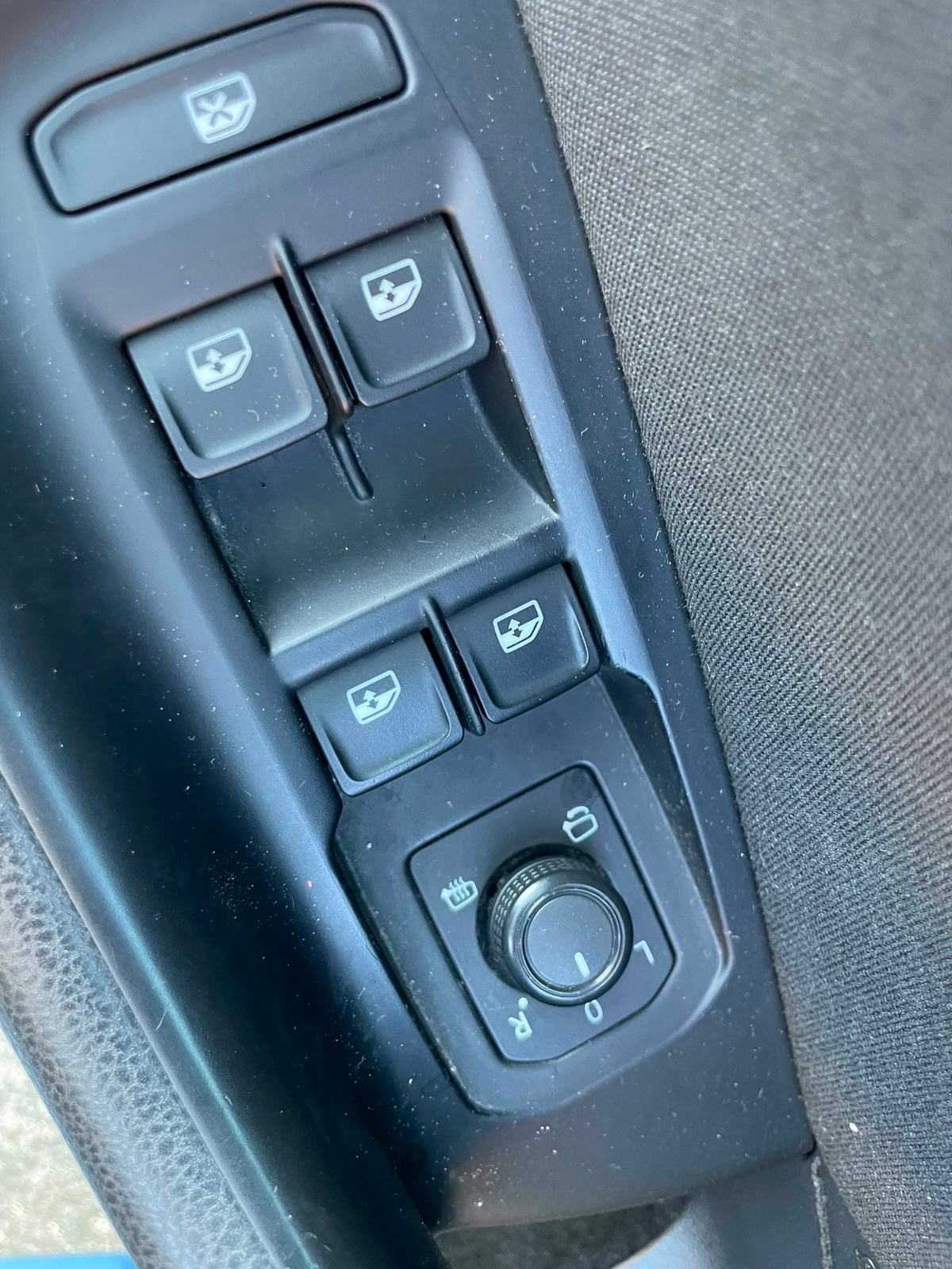 VW Passat 1,6 TDI BMT DSG automatik,NAVI,2015 GOD.. 9.500€, fotografija 9