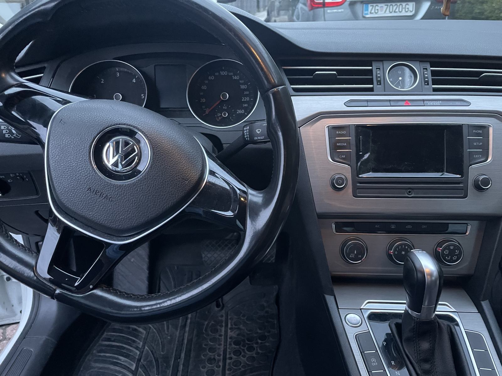 VW Passat 1,6 TDI BMT DSG, fotografija 7