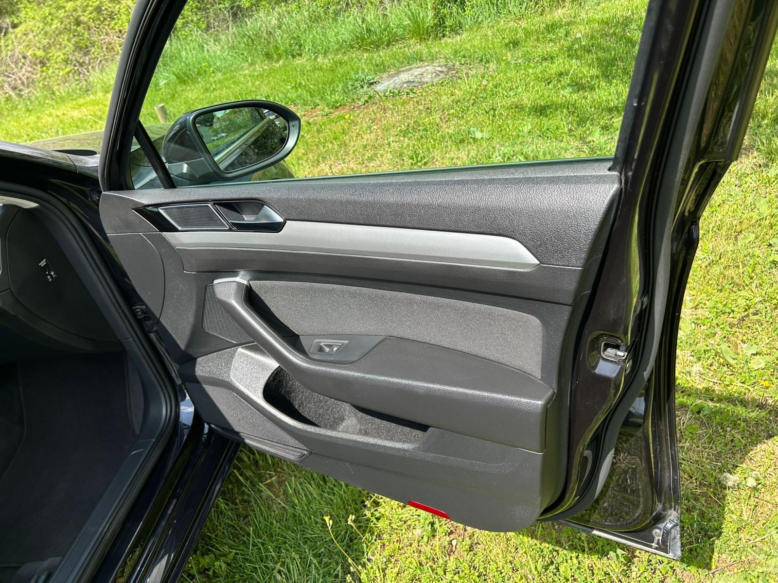 VW Passat 1,6 TDI BMT DSG automatik, fotografija 15