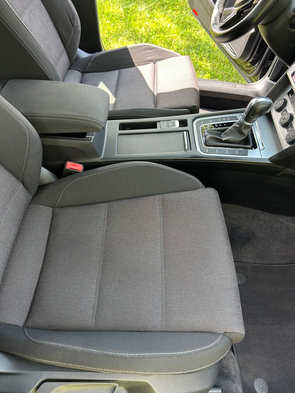VW Passat 1,6 TDI BMT DSG automatik, fotografija 18