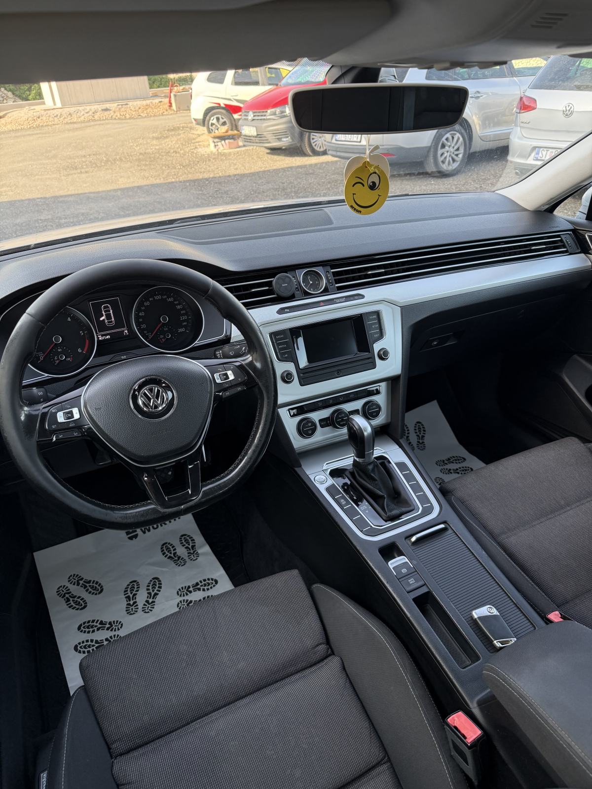 VW Passat 1,6 TDI BMT DSG automatik, fotografija 6