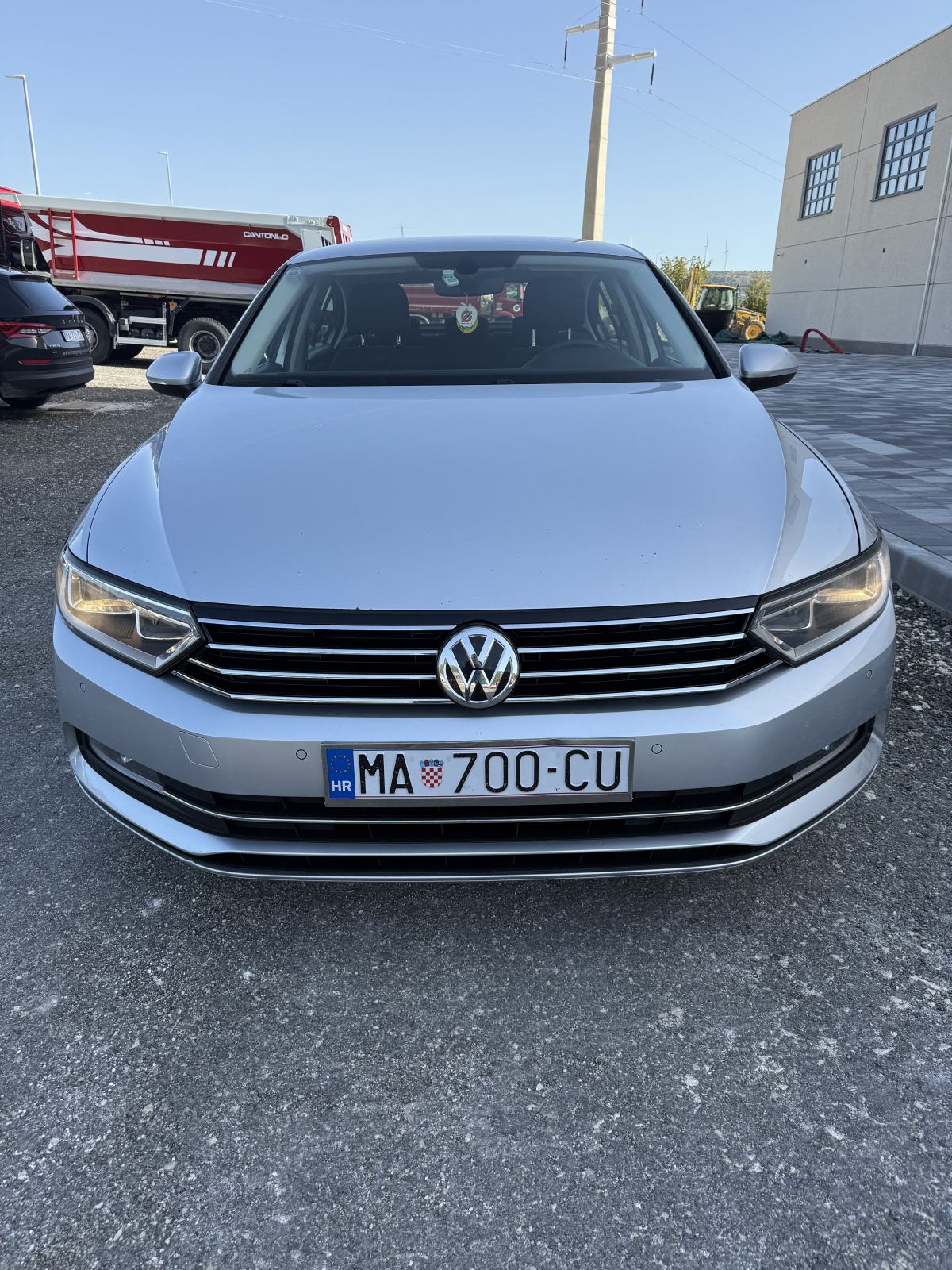VW Passat 1,6 TDI BMT DSG automatik, fotografija 8