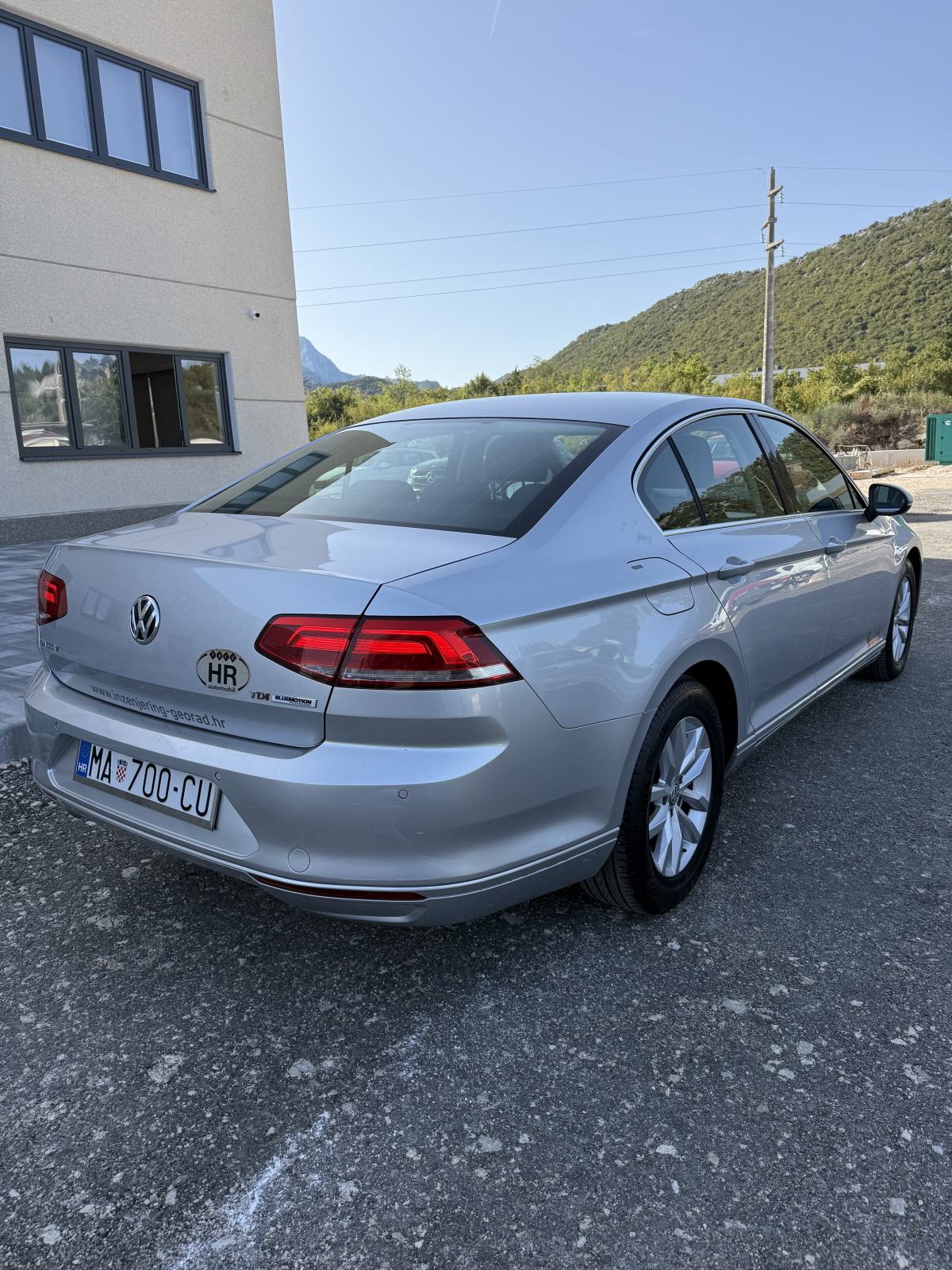 VW Passat 1,6 TDI BMT DSG automatik, fotografija 9