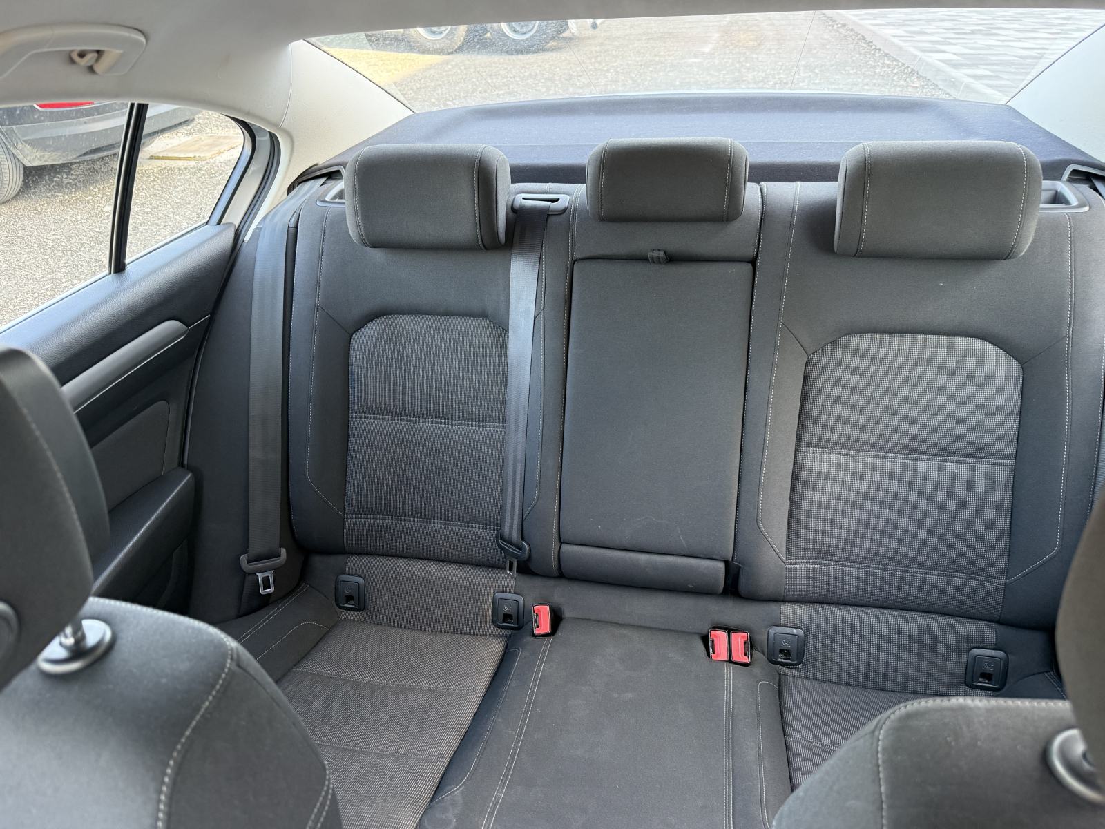 VW Passat 1,6 TDI BMT DSG automatik, fotografija 10
