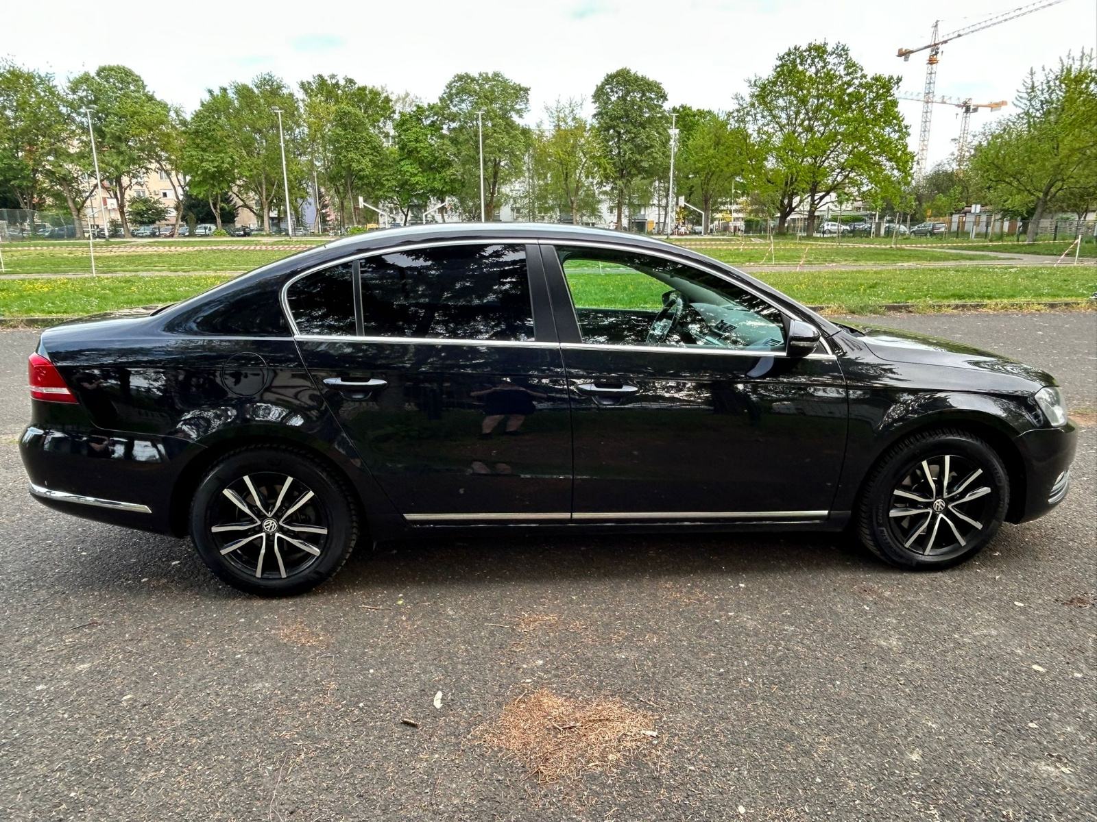 VW Passat 1,6 TDI BMT, fotografija 4
