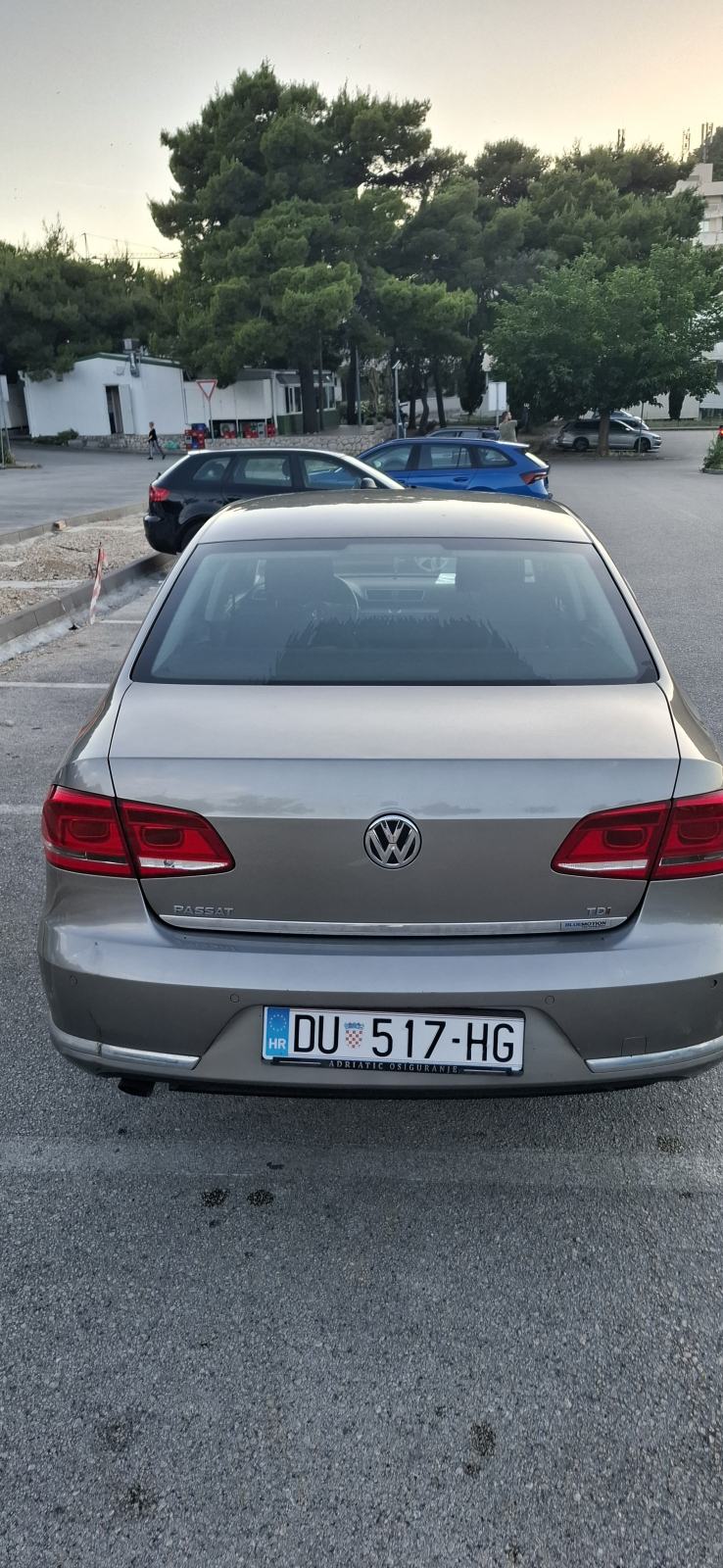 VW Passat 1,6 TDI BMT, fotografija 2