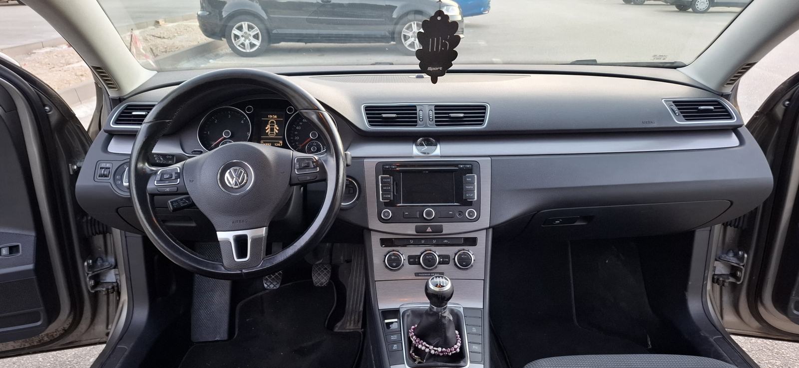 VW Passat 1,6 TDI BMT, fotografija 5