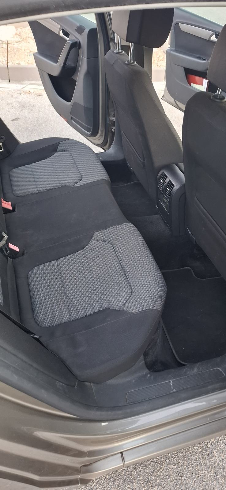 VW Passat 1,6 TDI BMT, fotografija 8
