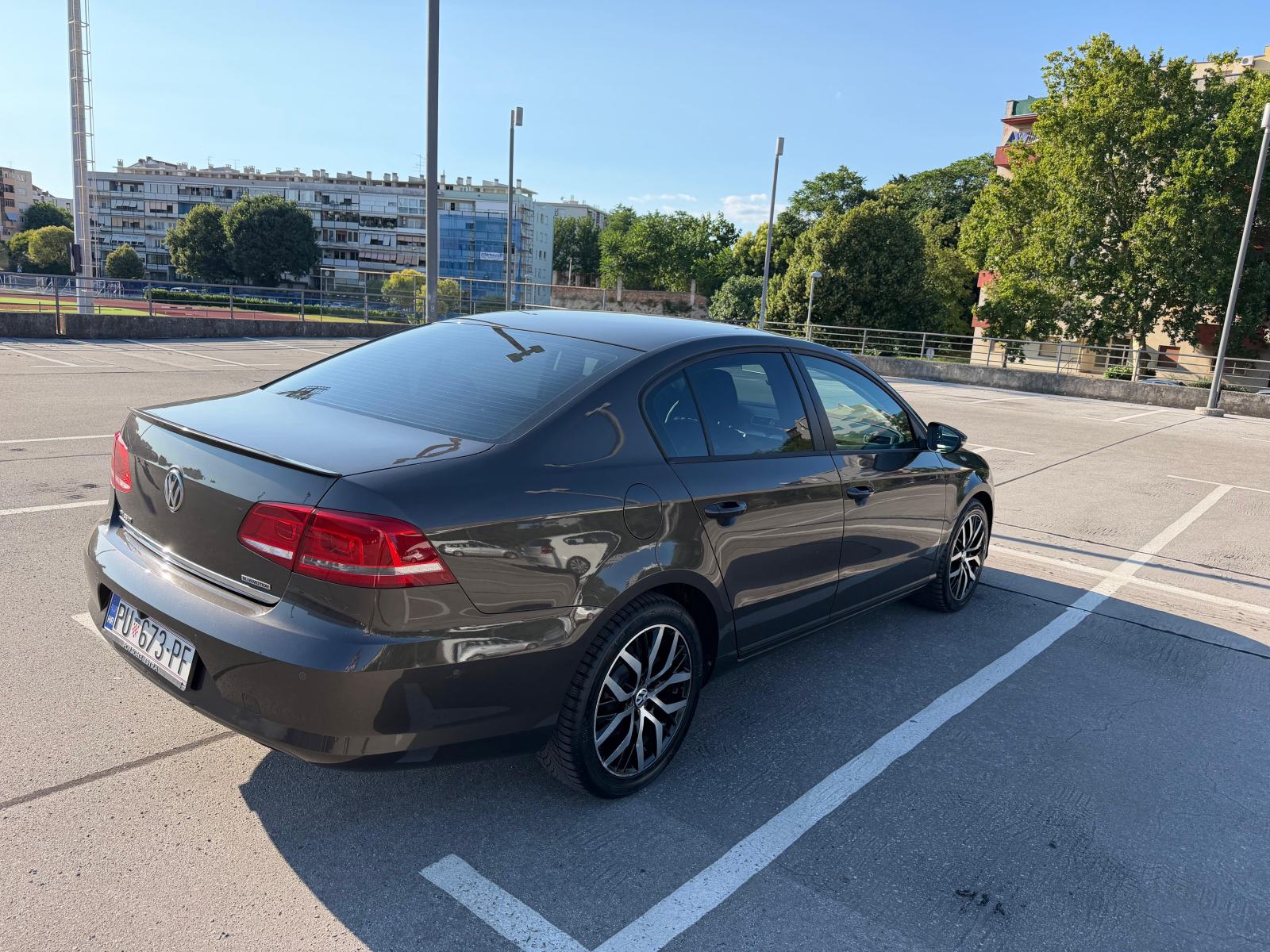 VW Passat 1,6 TDI BMT, fotografija 3