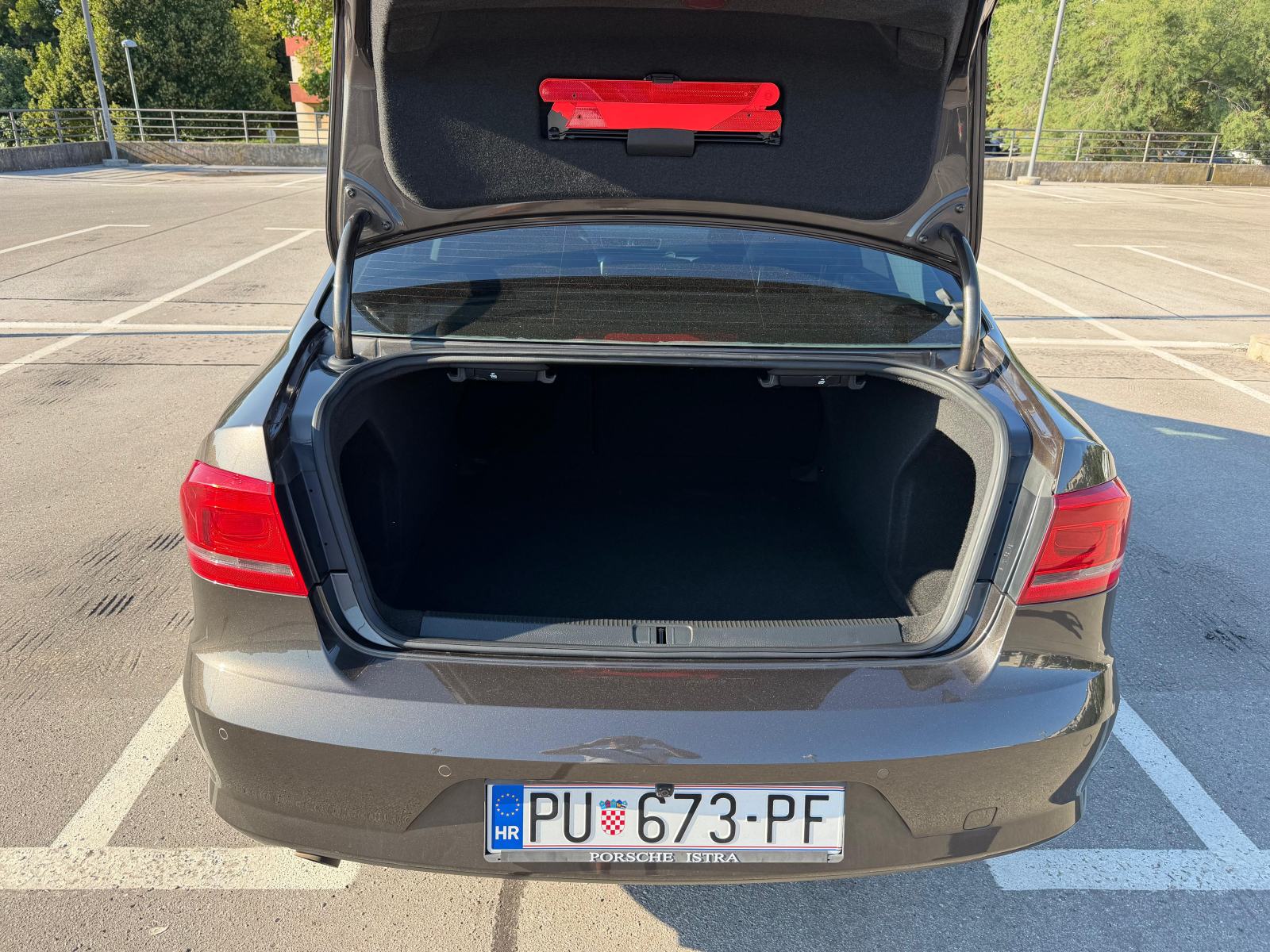 VW Passat 1,6 TDI BMT, fotografija 7
