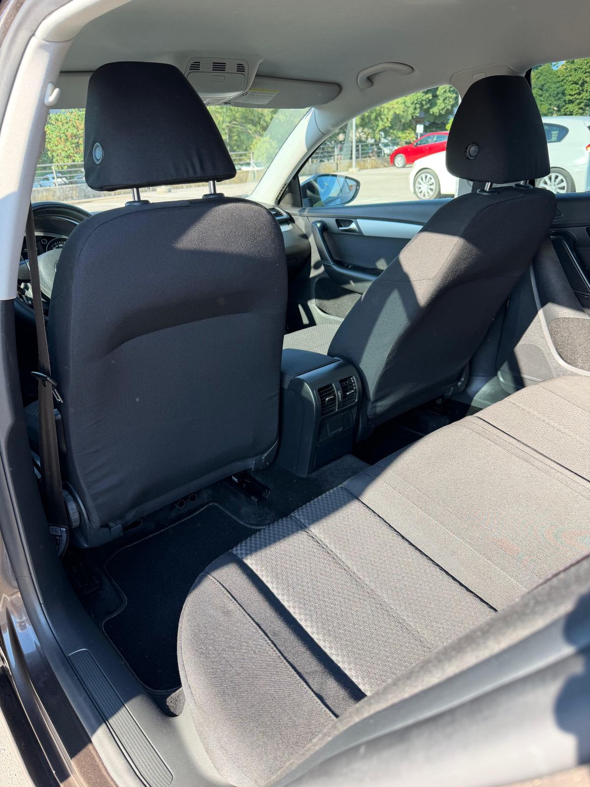 VW Passat 1,6 TDI BMT, fotografija 8