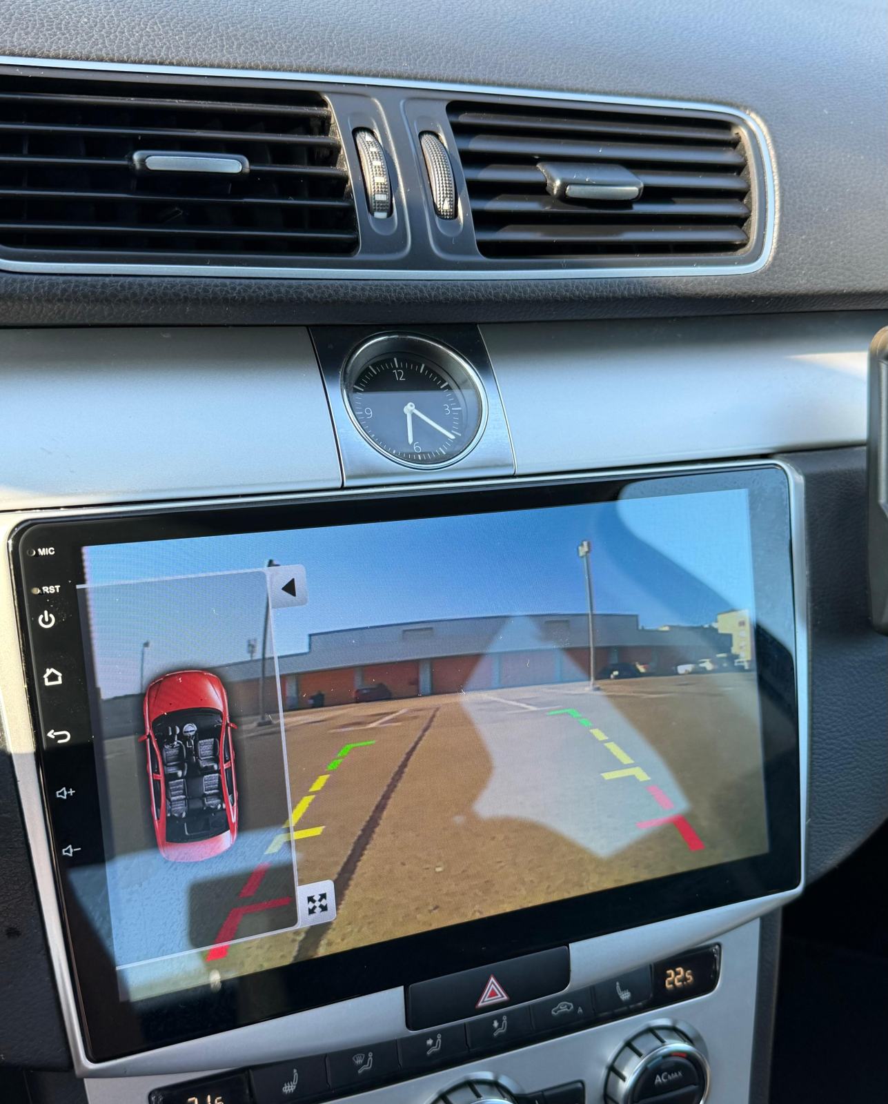 VW Passat 1,6 TDI BMT, fotografija 12