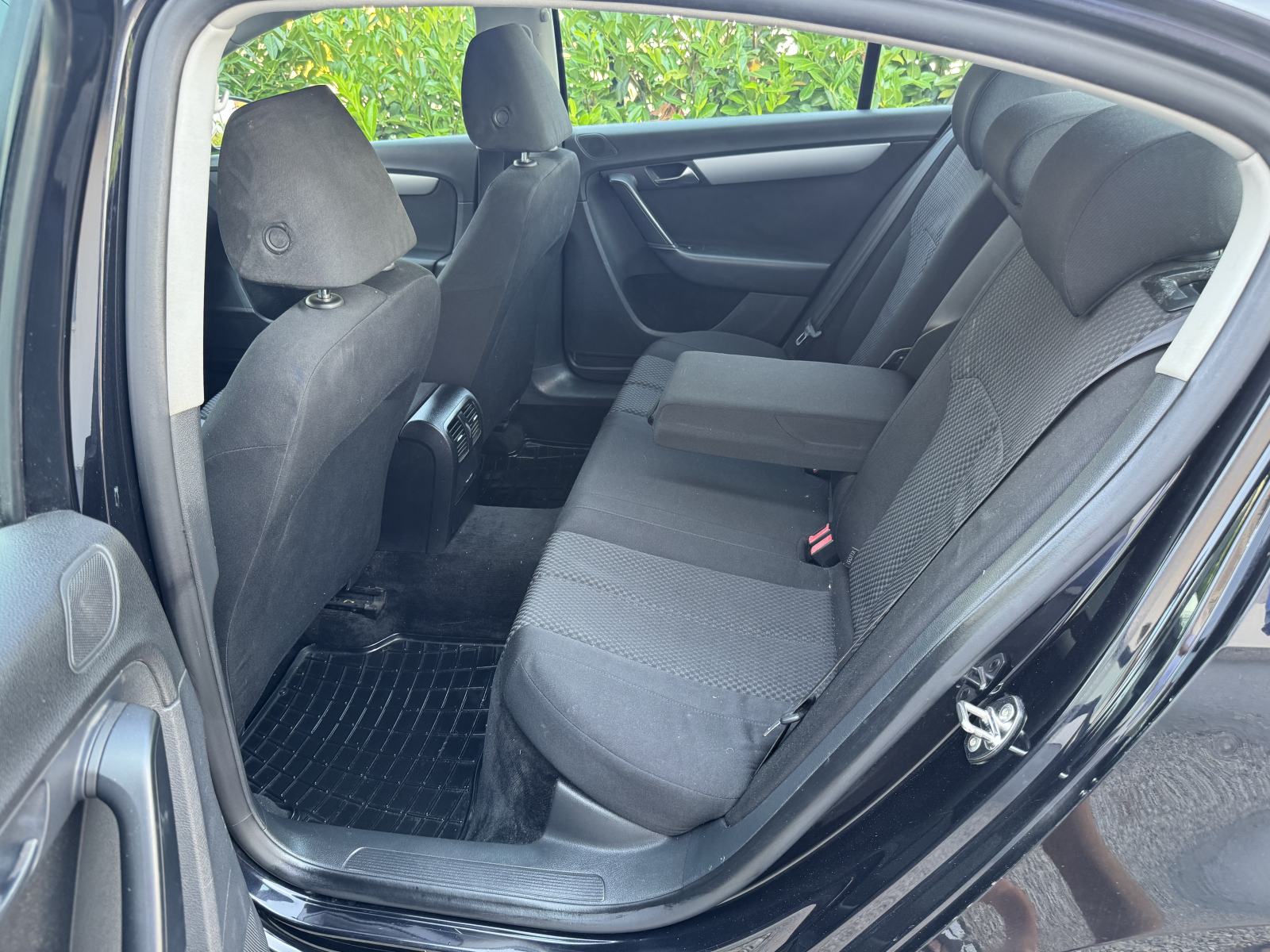 VW Passat 1,6 TDI BMT, fotografija 7