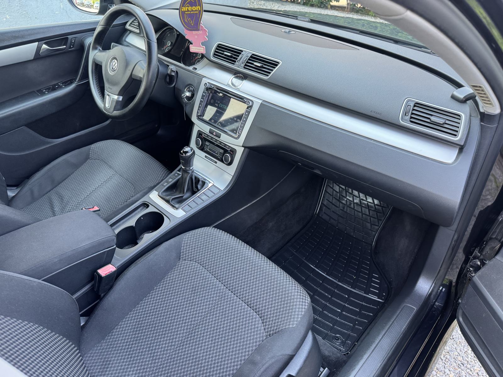 VW Passat 1,6 TDI BMT, fotografija 9