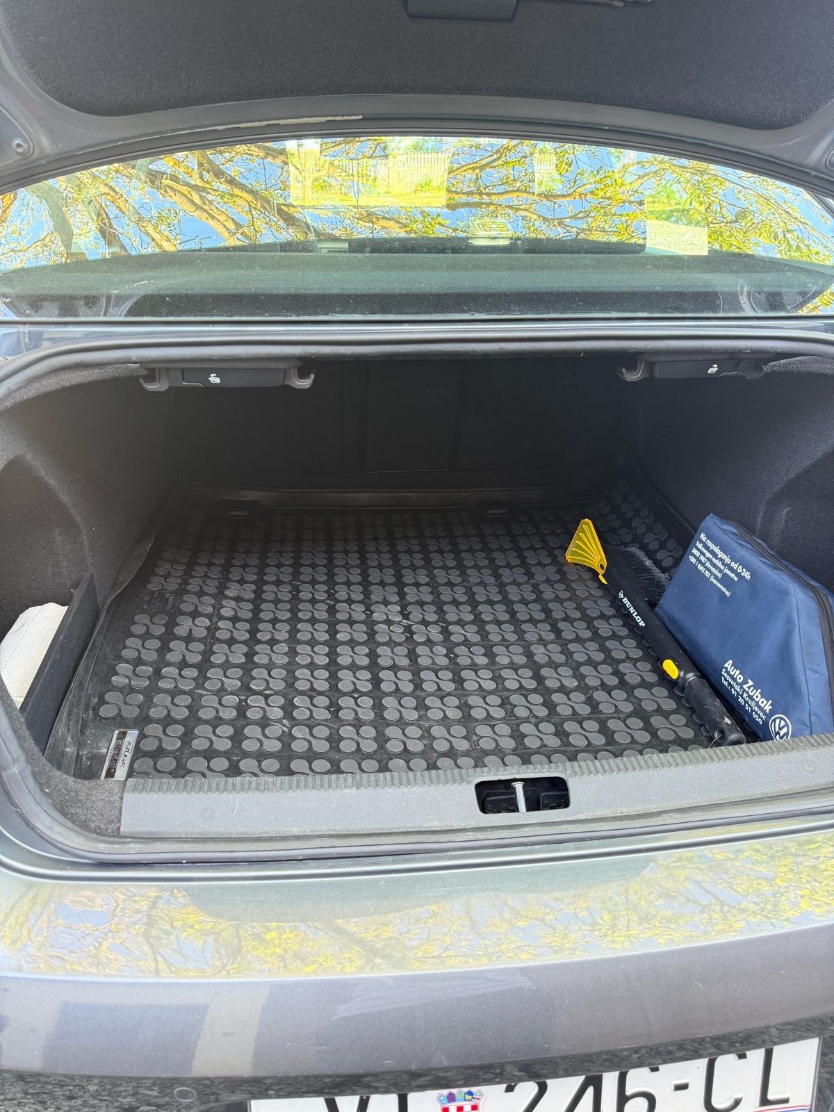 VW Passat 1,6 TDI BMT, fotografija 14