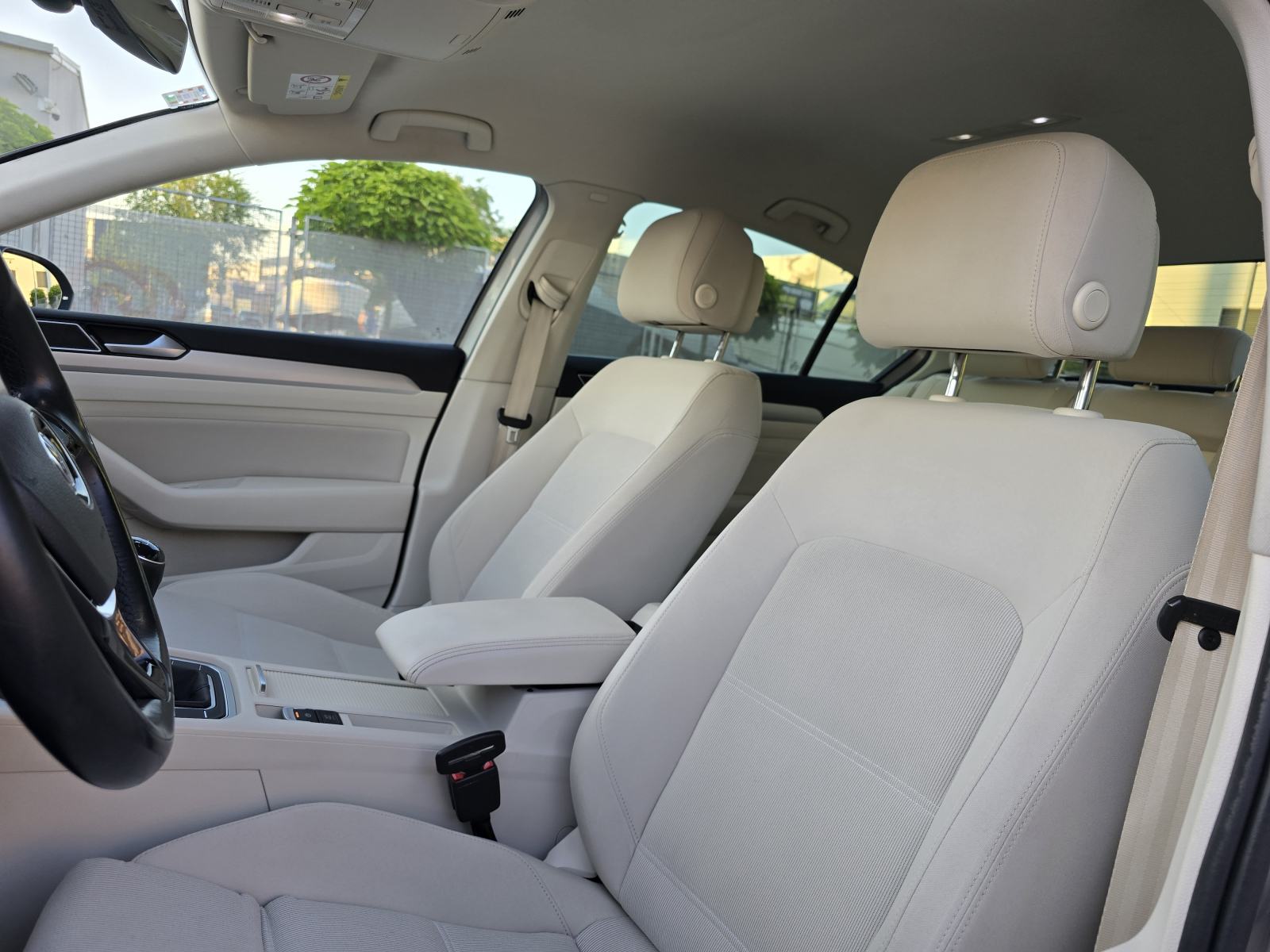 VW PASSAT 1.6 TDI COMFORTLINE * ODLIČNO STANJE * BEZ ULAGANJA *, fotografija 17