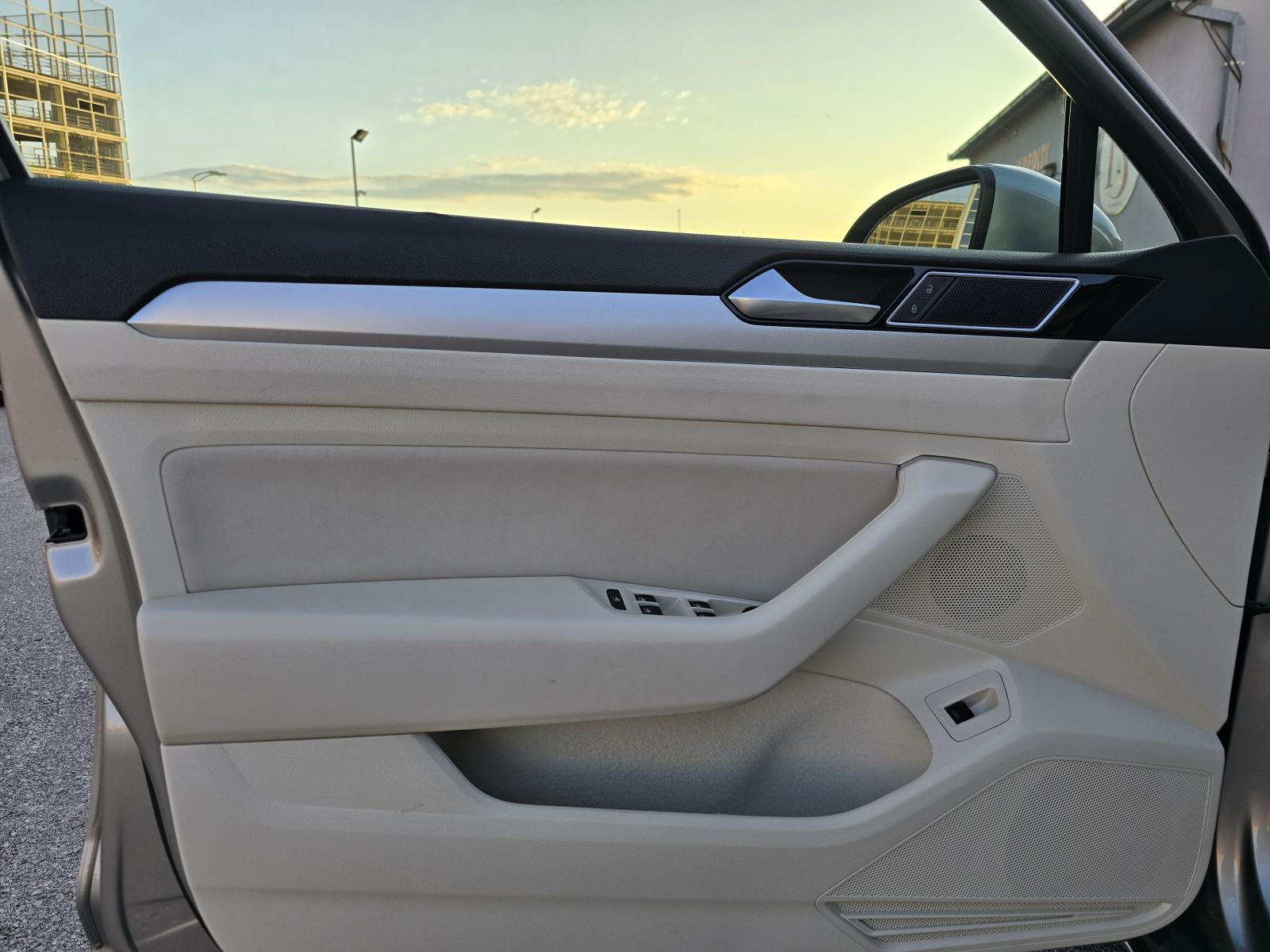 VW PASSAT 1.6 TDI COMFORTLINE * ODLIČNO STANJE * BEZ ULAGANJA *, fotografija 19