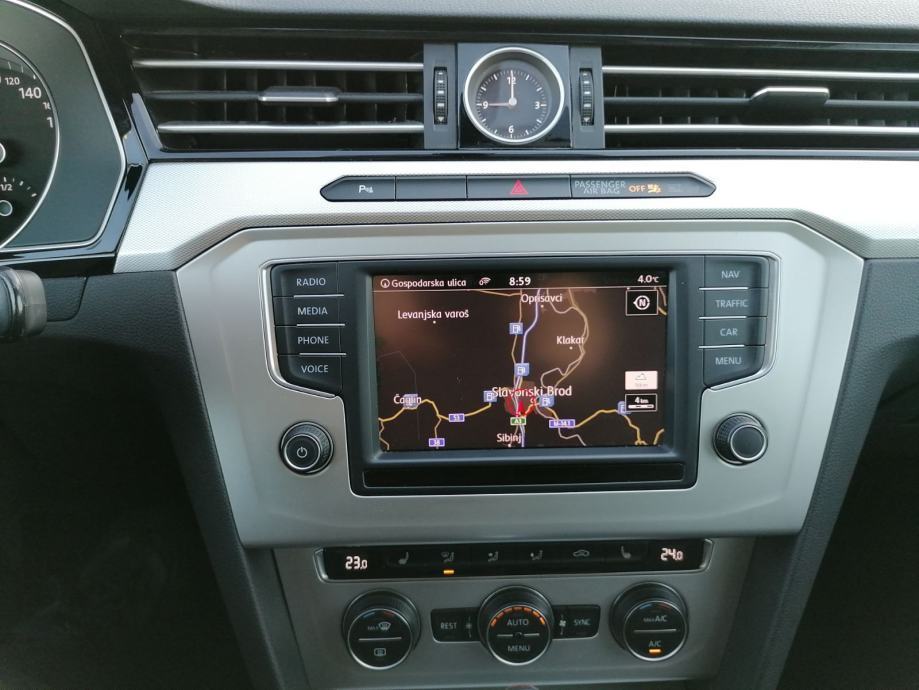 VW Passat 1,6 TDI DSG, 2017GOD,PDV, NAVIGACIJA, KARTICE, fotografija 13
