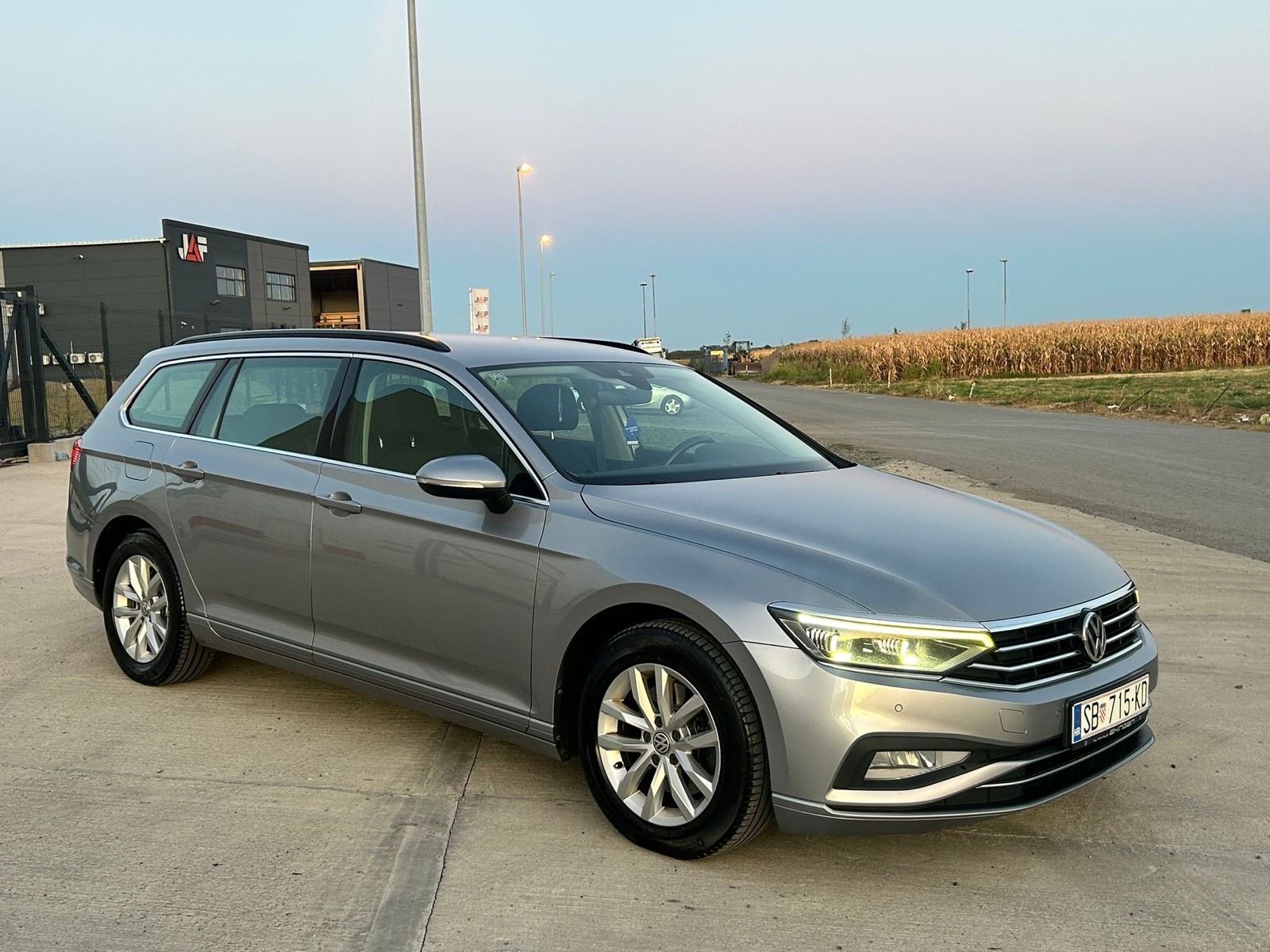 VW Passat 1,6 TDI DSG / Redizajn / Reg 1.g. / Zamjena /, fotografija 13