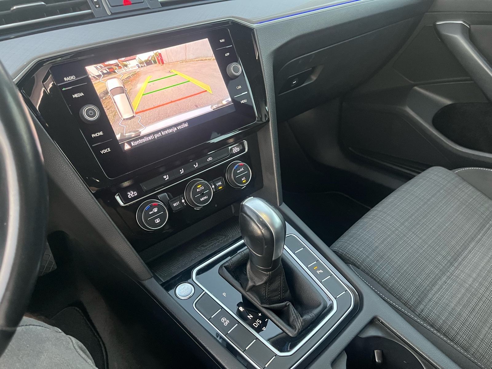 VW Passat 1,6 TDI DSG / Redizajn / Reg 1.g. / Zamjena /, fotografija 18