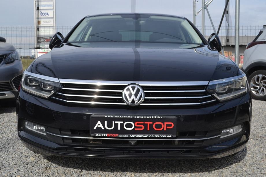 VW Passat 1,6 TDI *** LEASING 1-6 god *** VELIKI SERVIS*** MATRIX ***, fotografija 2