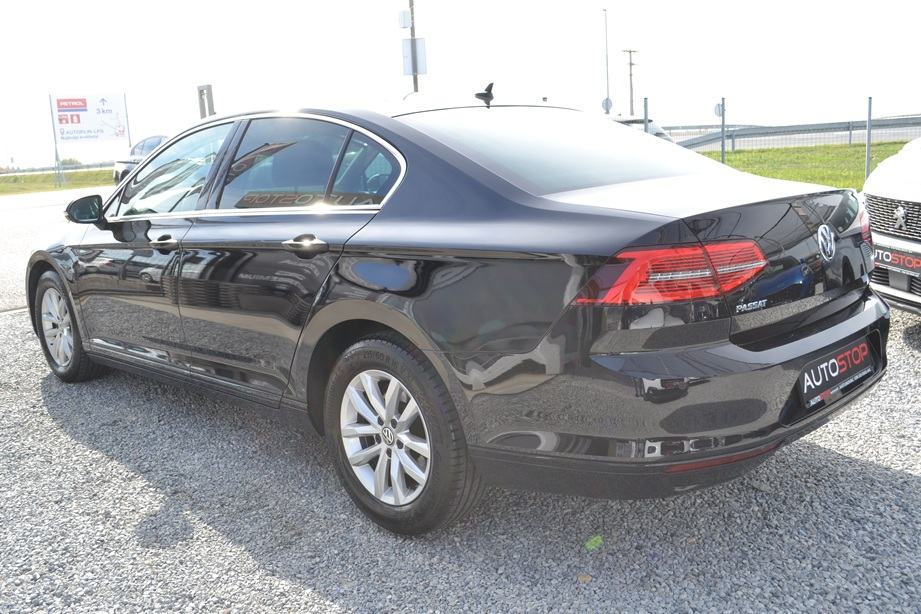 VW Passat 1,6 TDI *** LEASING 1-6 god *** VELIKI SERVIS*** MATRIX ***, fotografija 4