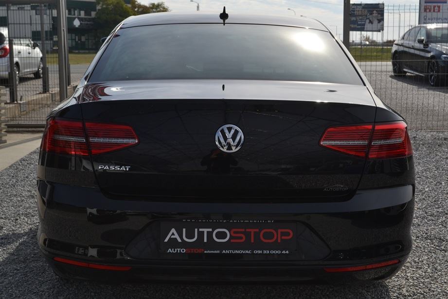 VW Passat 1,6 TDI *** LEASING 1-6 god *** VELIKI SERVIS*** MATRIX ***, fotografija 5
