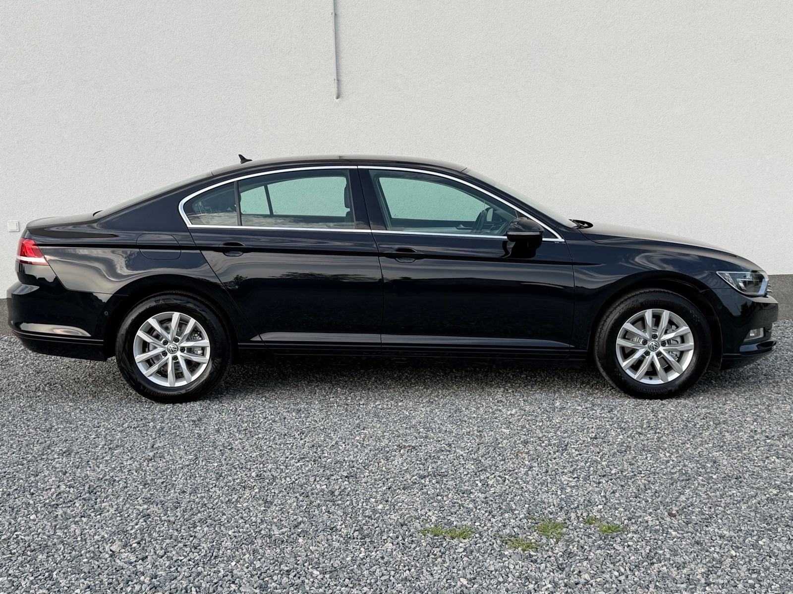 VW Passat 1,6 TDI nivagacija tempomat 124500km, fotografija 5