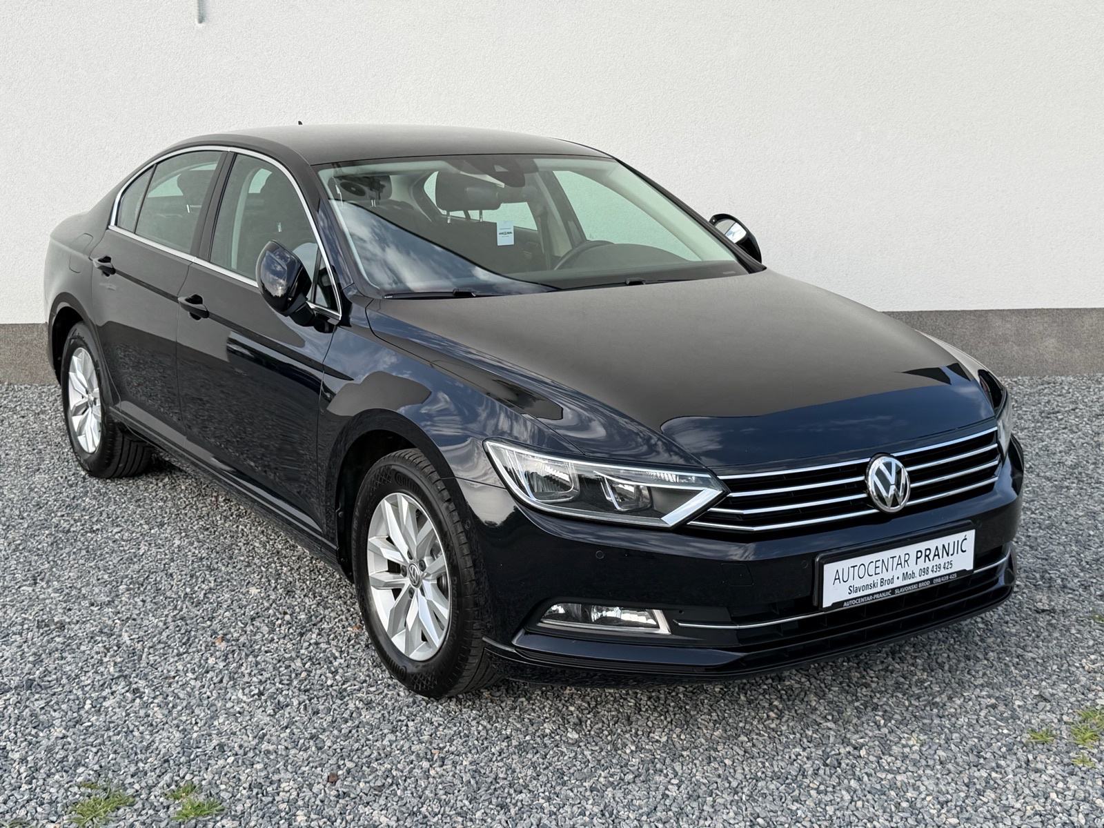 VW Passat 1,6 TDI nivagacija tempomat 124500km, fotografija 19