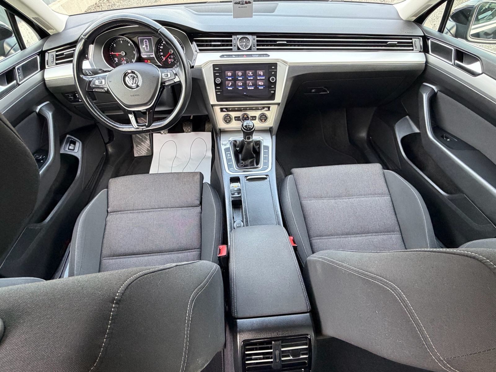 VW Passat 1,6 TDI nivagacija tempomat 124500km, fotografija 13