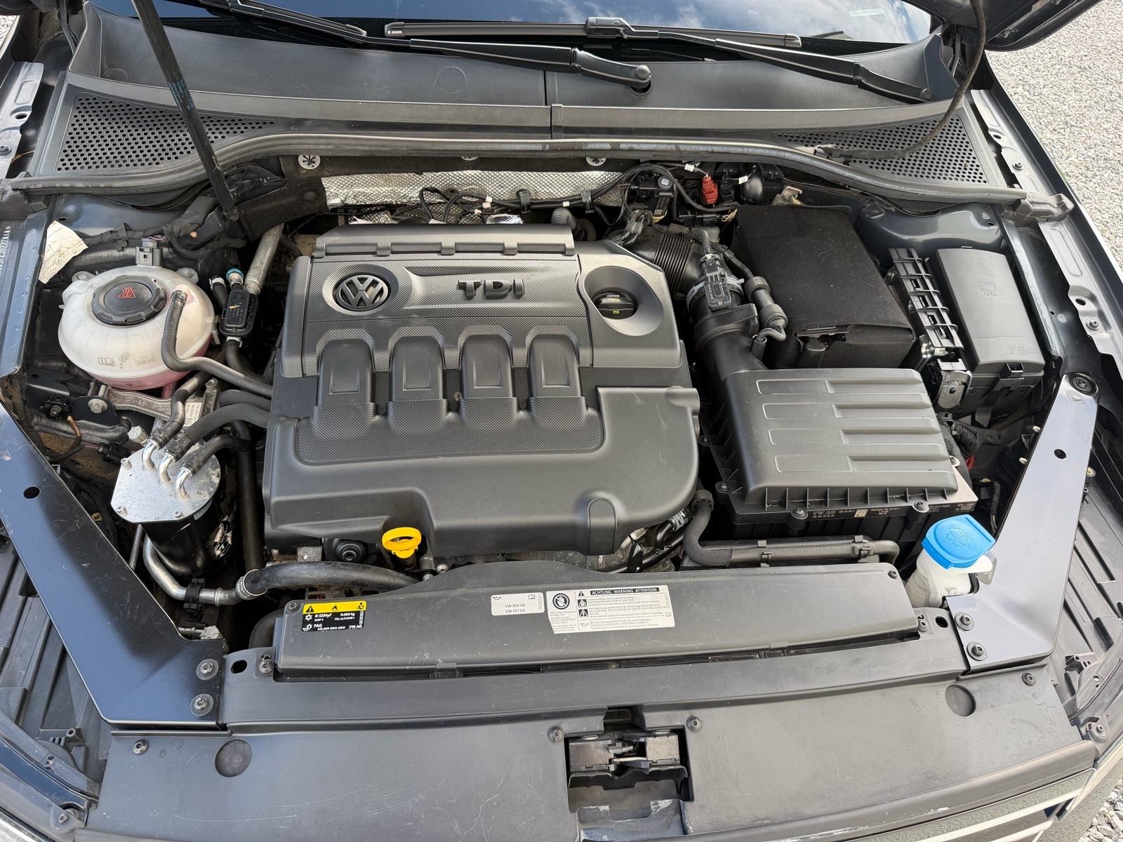 VW Passat 1,6 TDI nivagacija tempomat 124500km, fotografija 18