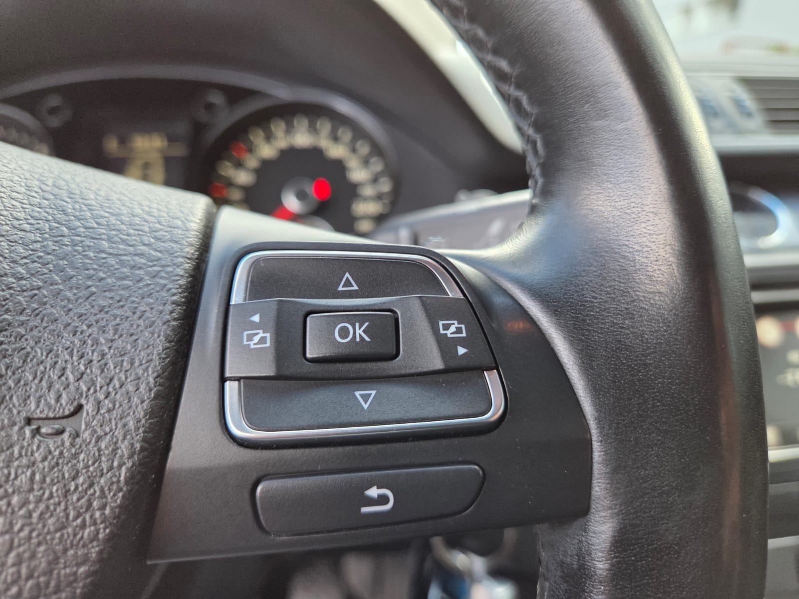 VW PASSAT 1,6 TDI PRVI VLASNIK 171,000 KM TOP STANJE CIJENA 8,800€!!!, fotografija 20