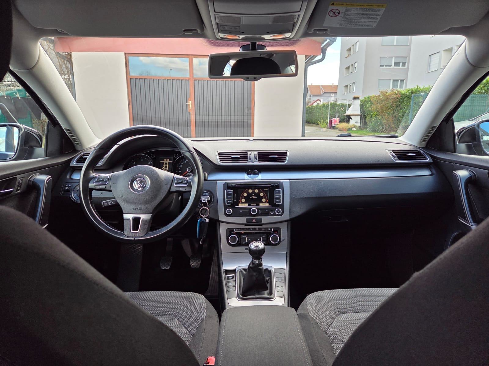 VW PASSAT 1,6 TDI PRVI VLASNIK 171,000 KM TOP STANJE CIJENA 8,800€!!!, fotografija 11