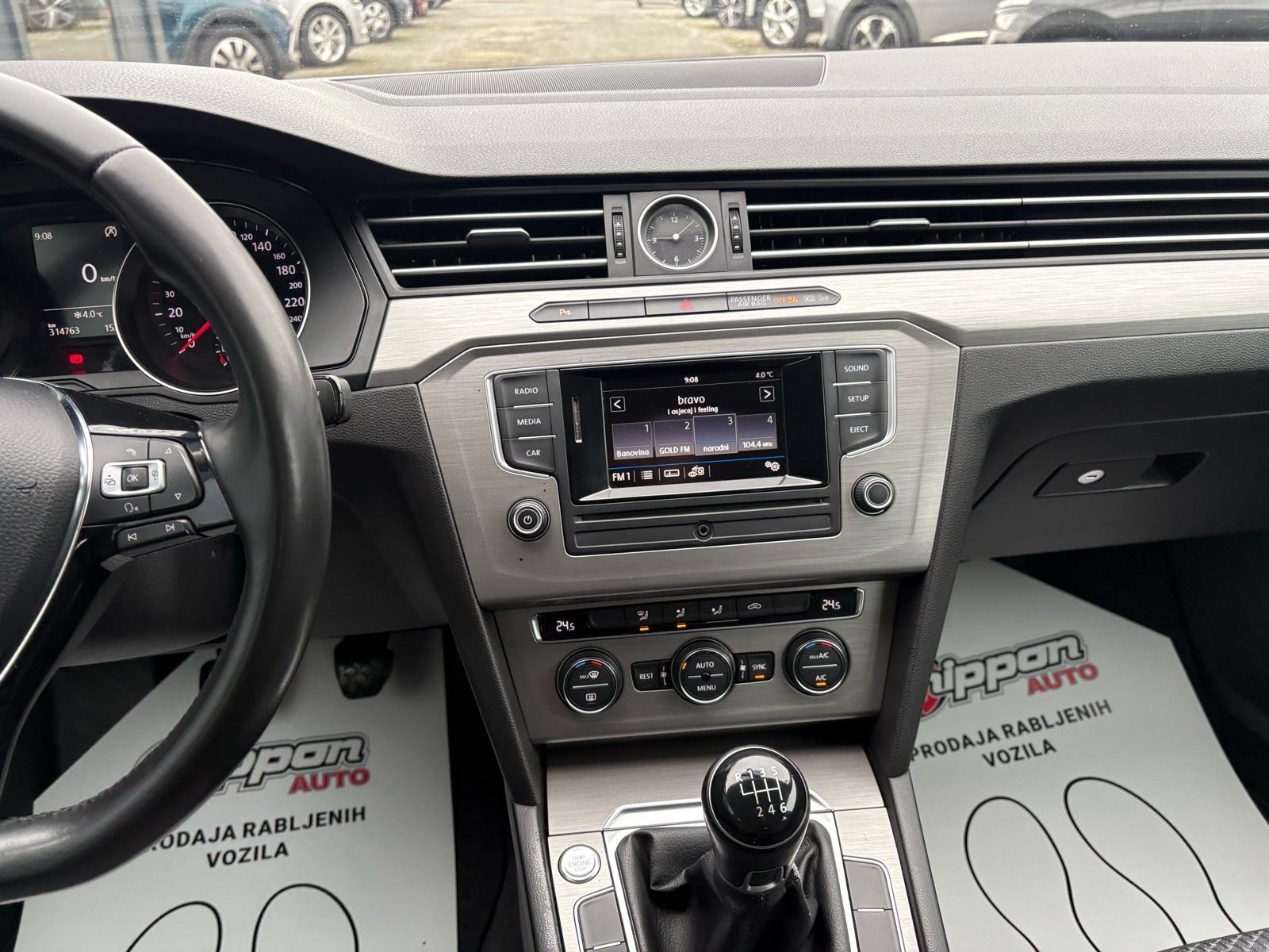 VW Passat 1,6 TDI REG:09/2026 - KLIMA - AUTOKREDIT, fotografija 15