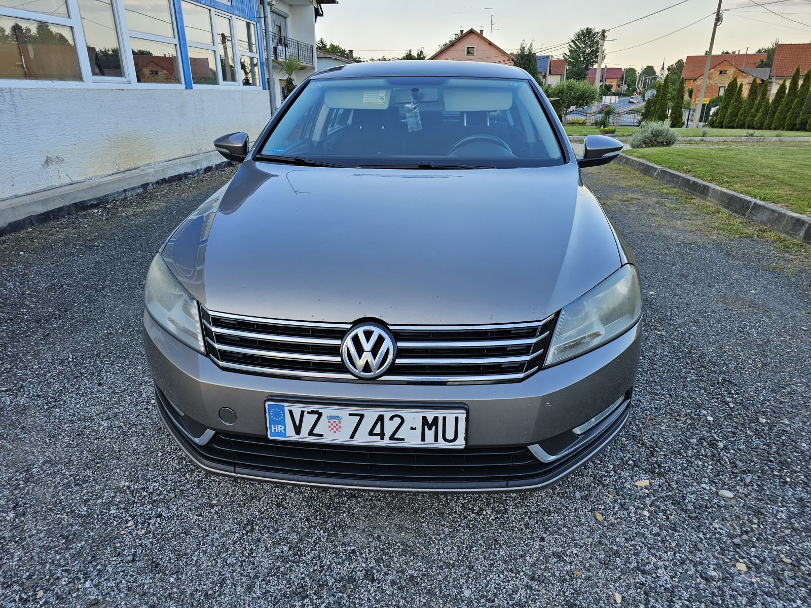 VW Passat 1,6 TDI NOVOREGISTRIRAN, fotografija 8