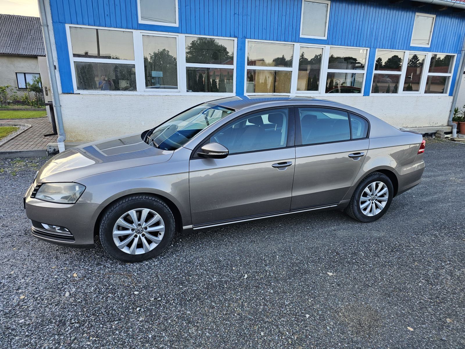 VW Passat 1,6 TDI NOVOREGISTRIRAN, fotografija 6