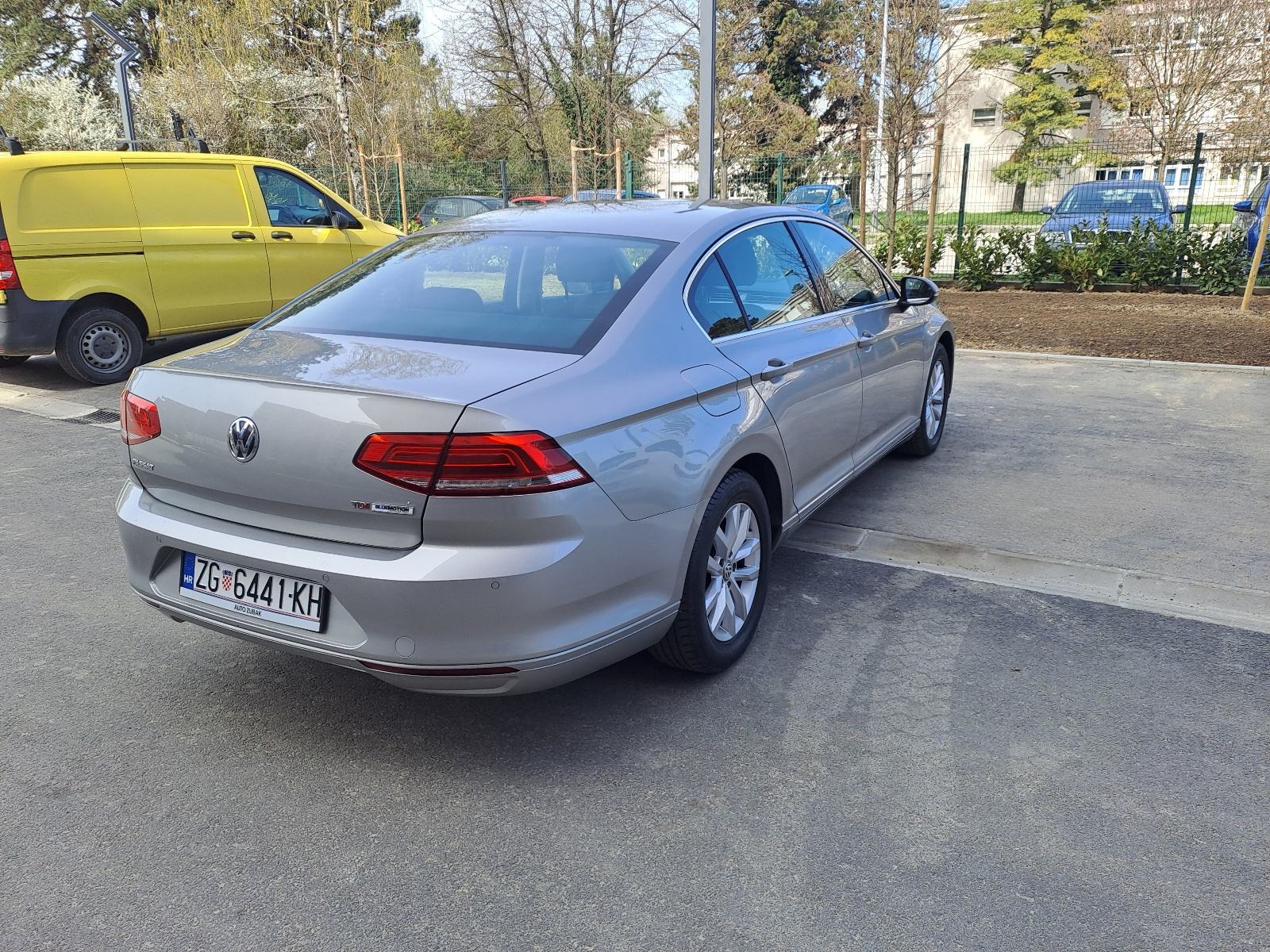 VW Passat 1,6 TDI COMFORTLINE , Prvi vlasnik, fotografija 5