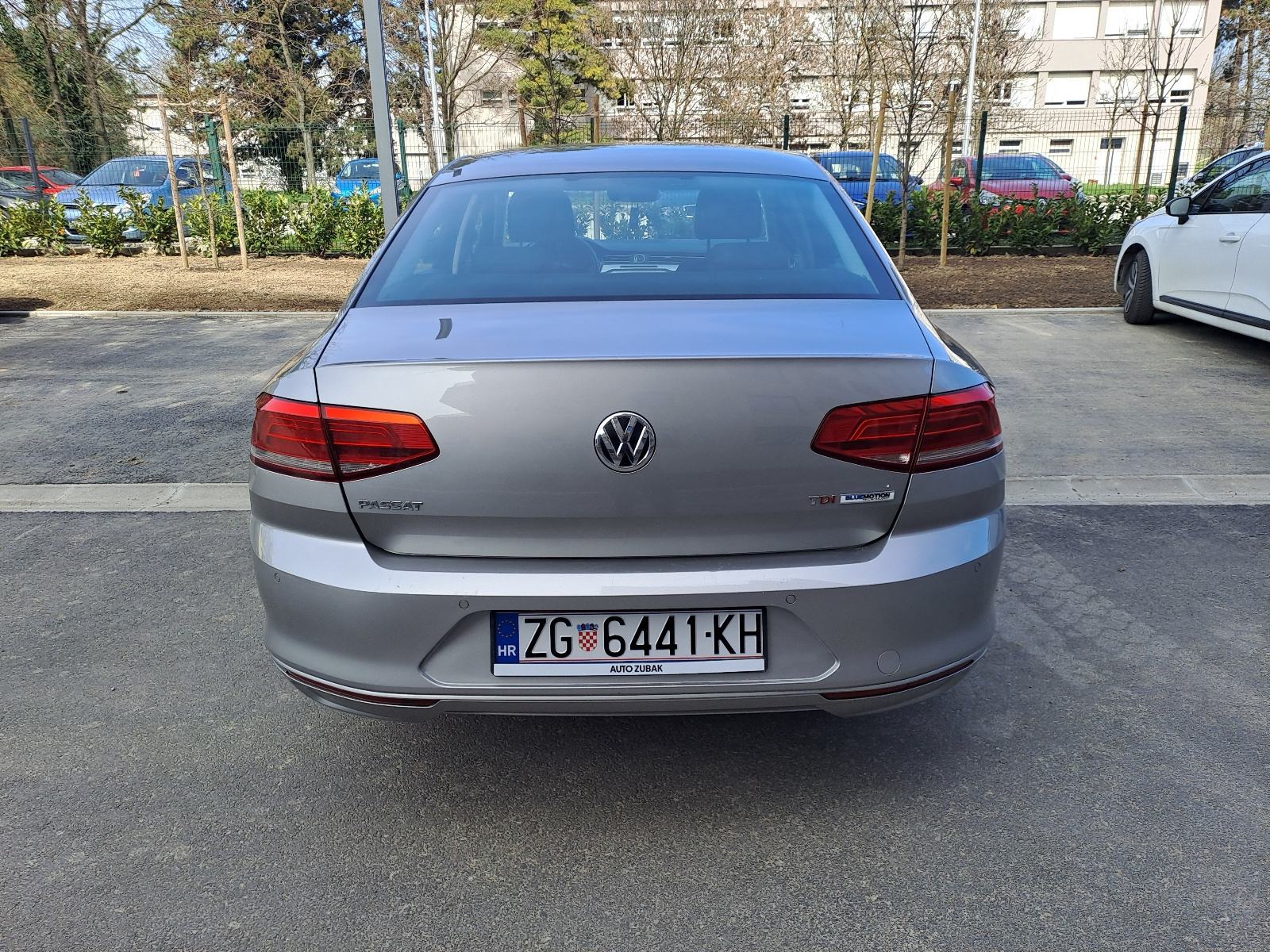 VW Passat 1,6 TDI COMFORTLINE , Prvi vlasnik, fotografija 6