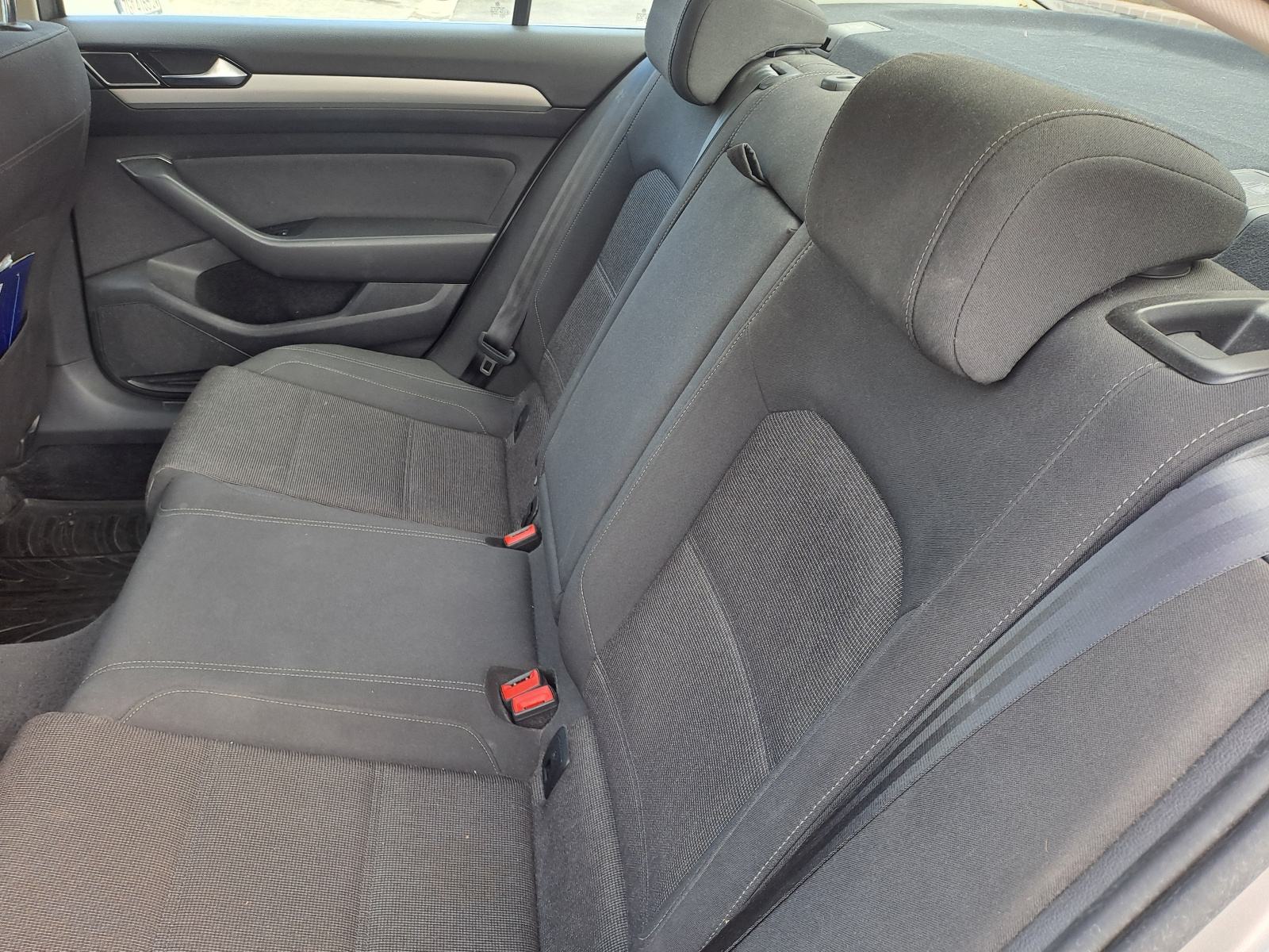 VW Passat 1,6 TDI COMFORTLINE , Prvi vlasnik, fotografija 12